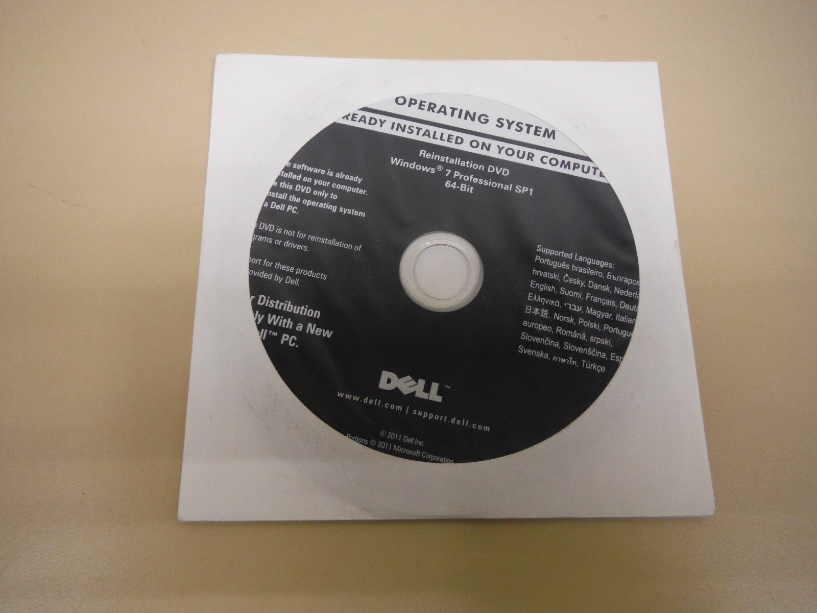 Microsoft Windows 7 Professional 64bit Operation System CD disk