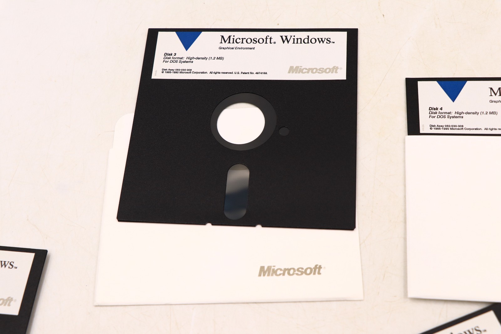 MICROSOFT WINDOWS Version 3.0 5.25″ Floppy Disks 1st Party 1990