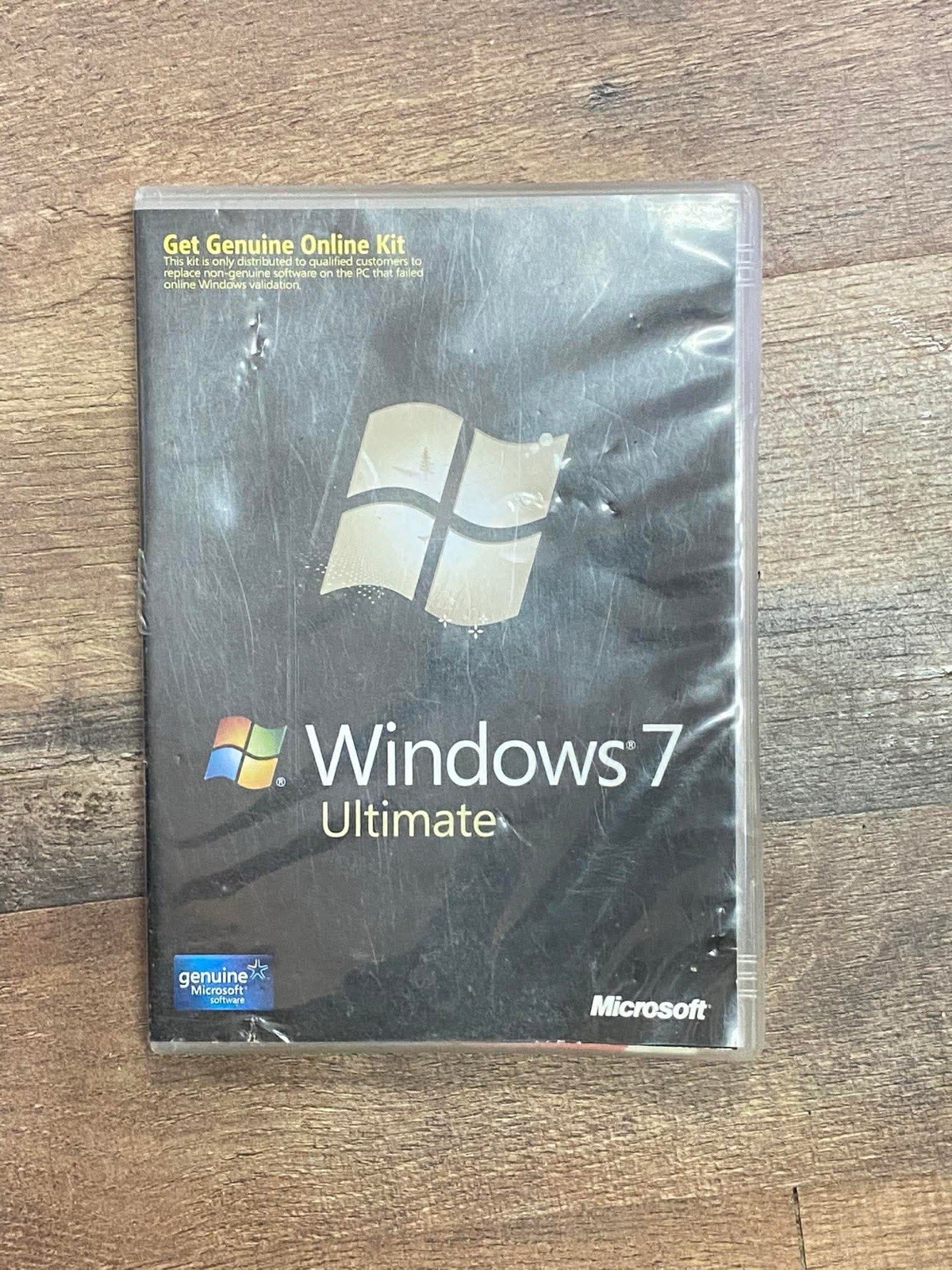 Microsoft Windows 7 Ultimate 32/64-Bit (Media Only)