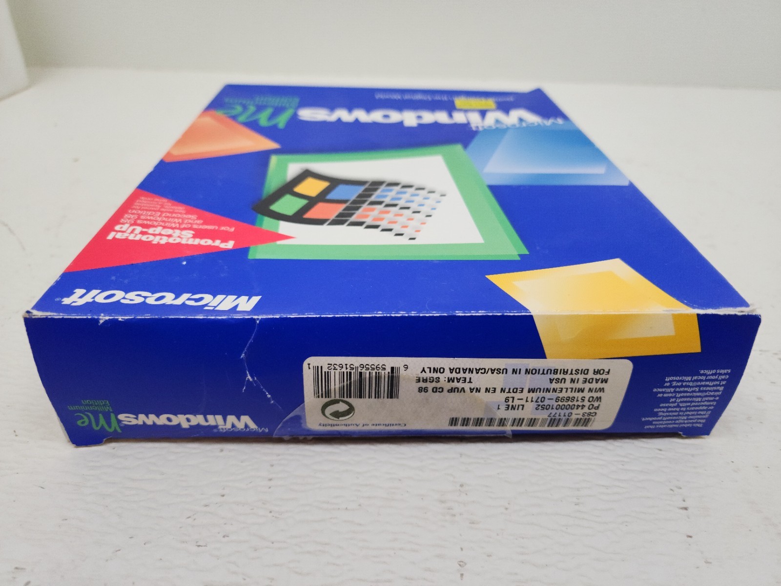 Microsoft Windows Millennium ME UPGRADE 2000 Rare Win CD in BOX with Product Key