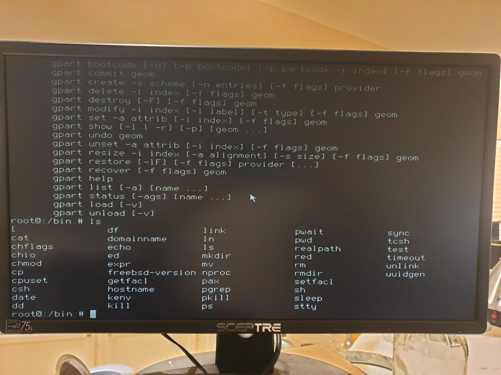 FreeBSD V15.0, 64-bit, Unix-like OS, Bootable Live and Install USB Flash Drive