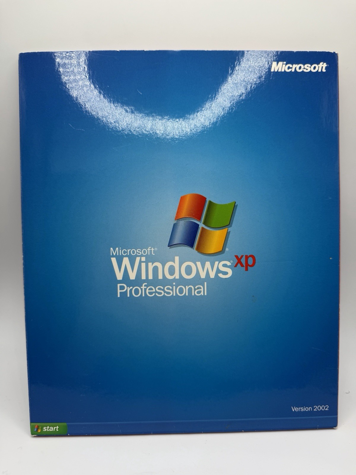 Microsoft Windows XP Professional Upgrade Version 2002 SP2 CIB w/ Product Key