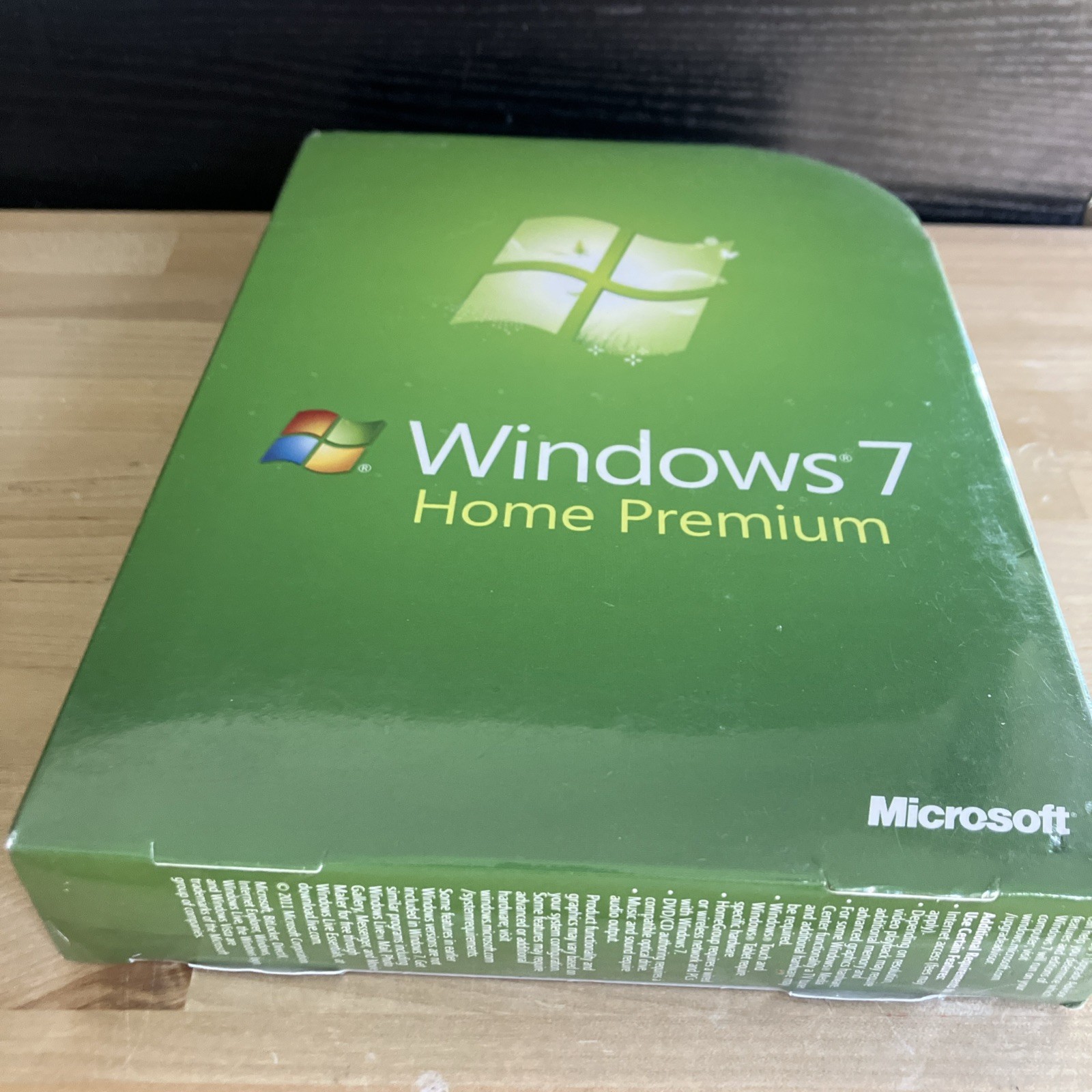 New! Microsoft Windows 7 Home Premium English 32 & 64 Bit DVD’s SEALED BOX