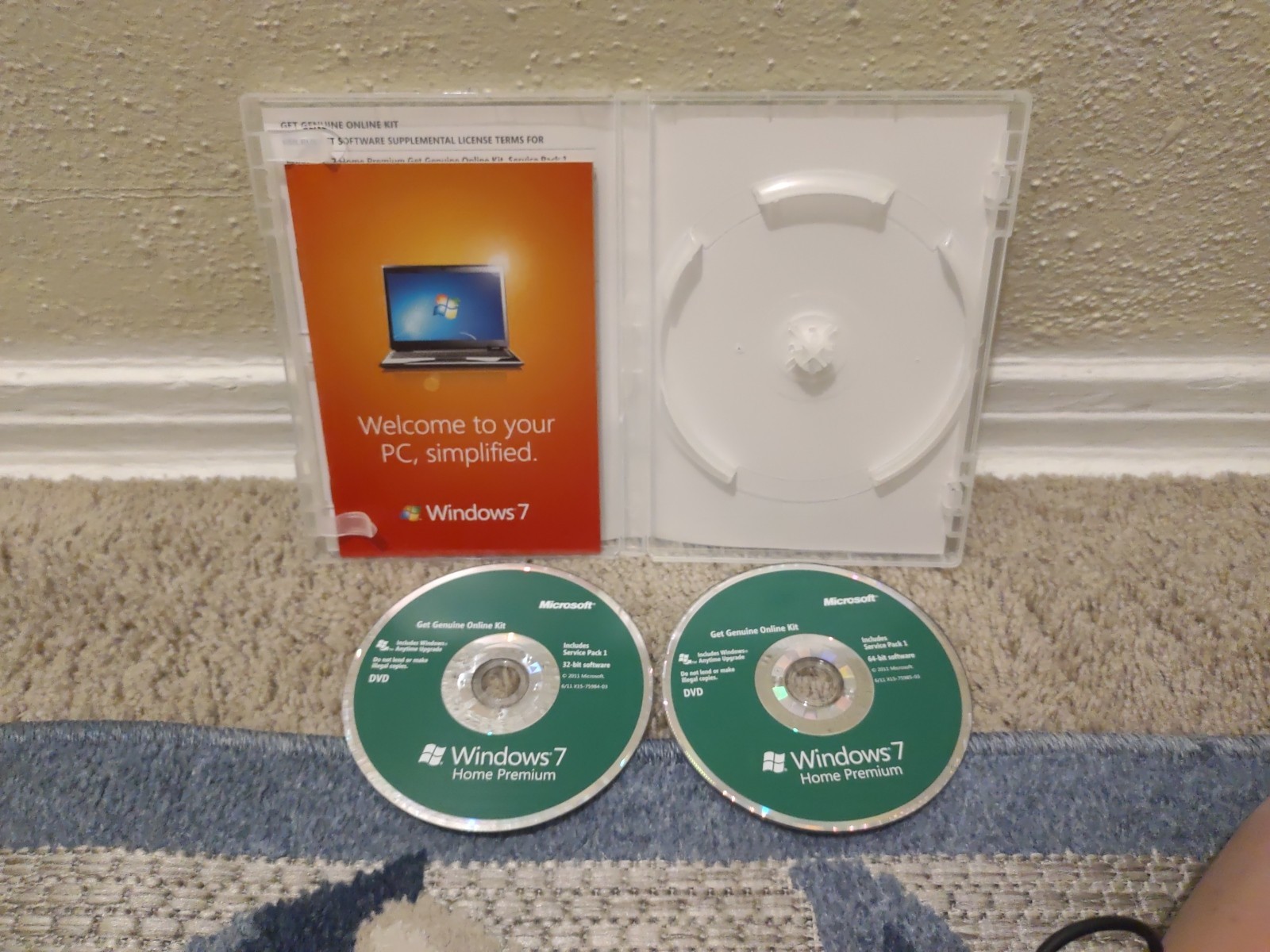 Microsoft Windows 7 Home Premium Full 32 Bit & 64 Bit DVD MS WIN No Retail Box