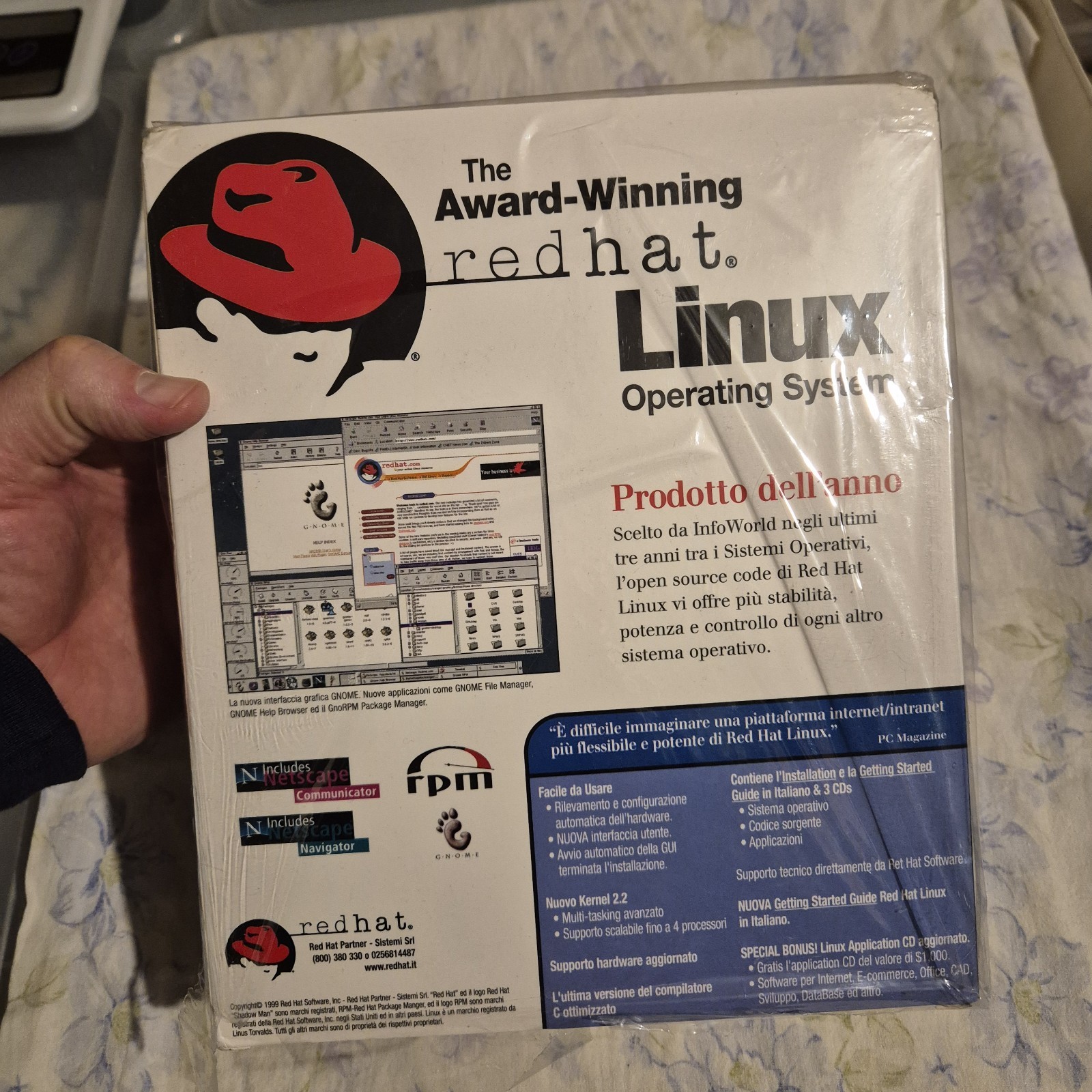 Red Hat Linux 6.0 Big Box Operating System Vintage Computer Software 1999 SEALED