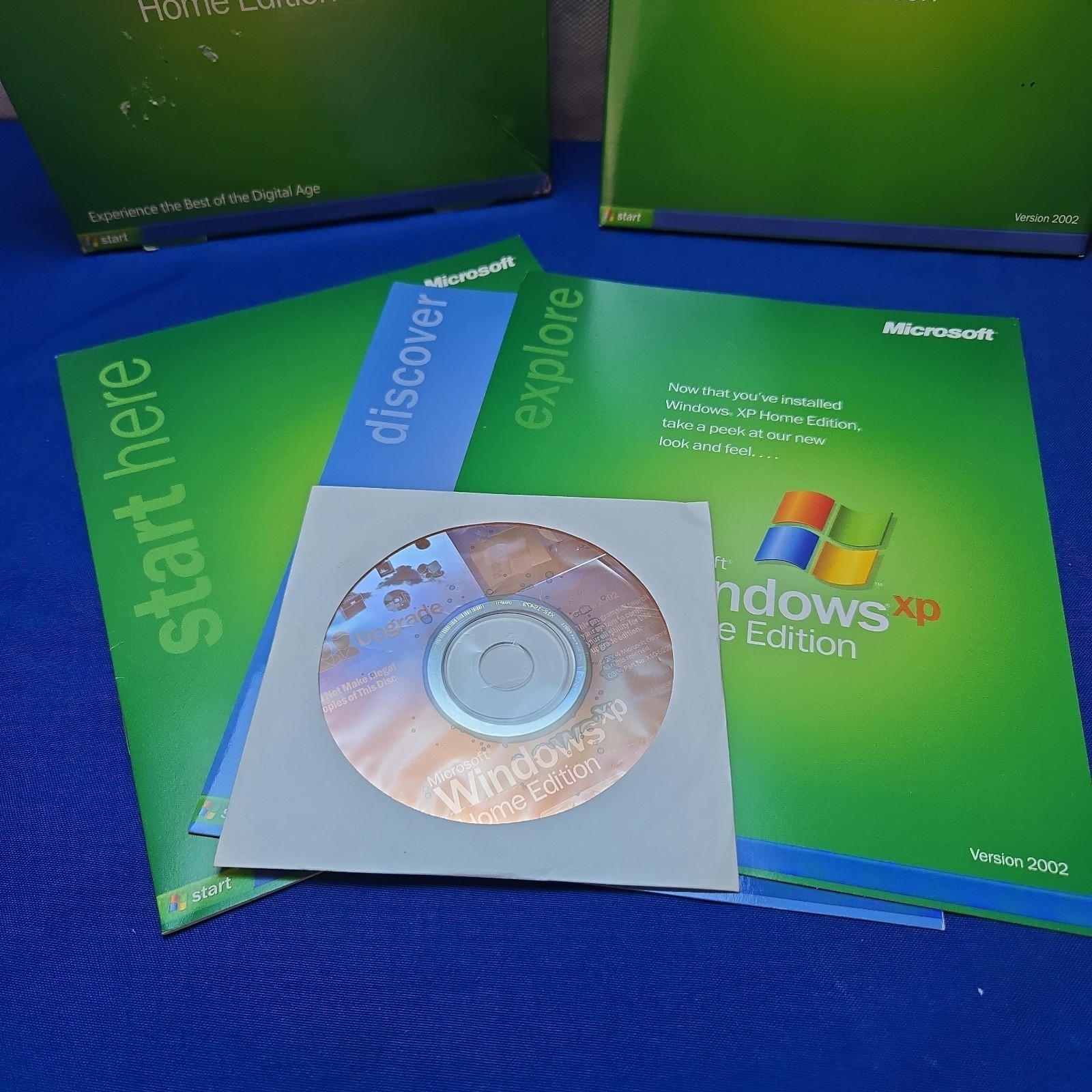 Microsoft Windows XP Home Edition Upgrade Retail Package W/ Product Key English