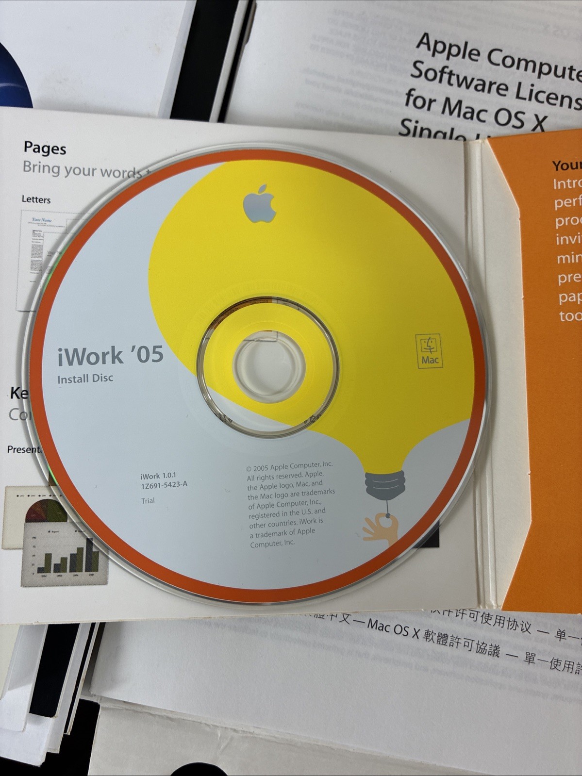 Boxed Apple Mac OS X 10.4 Tiger (M9639Z/A)