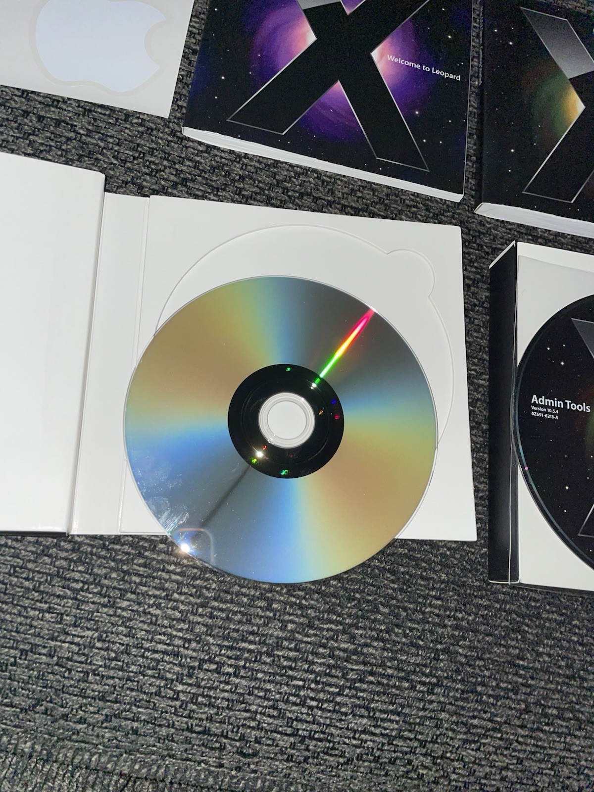 Mac OS X Leopard v10.5.1 Retail Version Install DVD MB427Z/A Sever Purple X