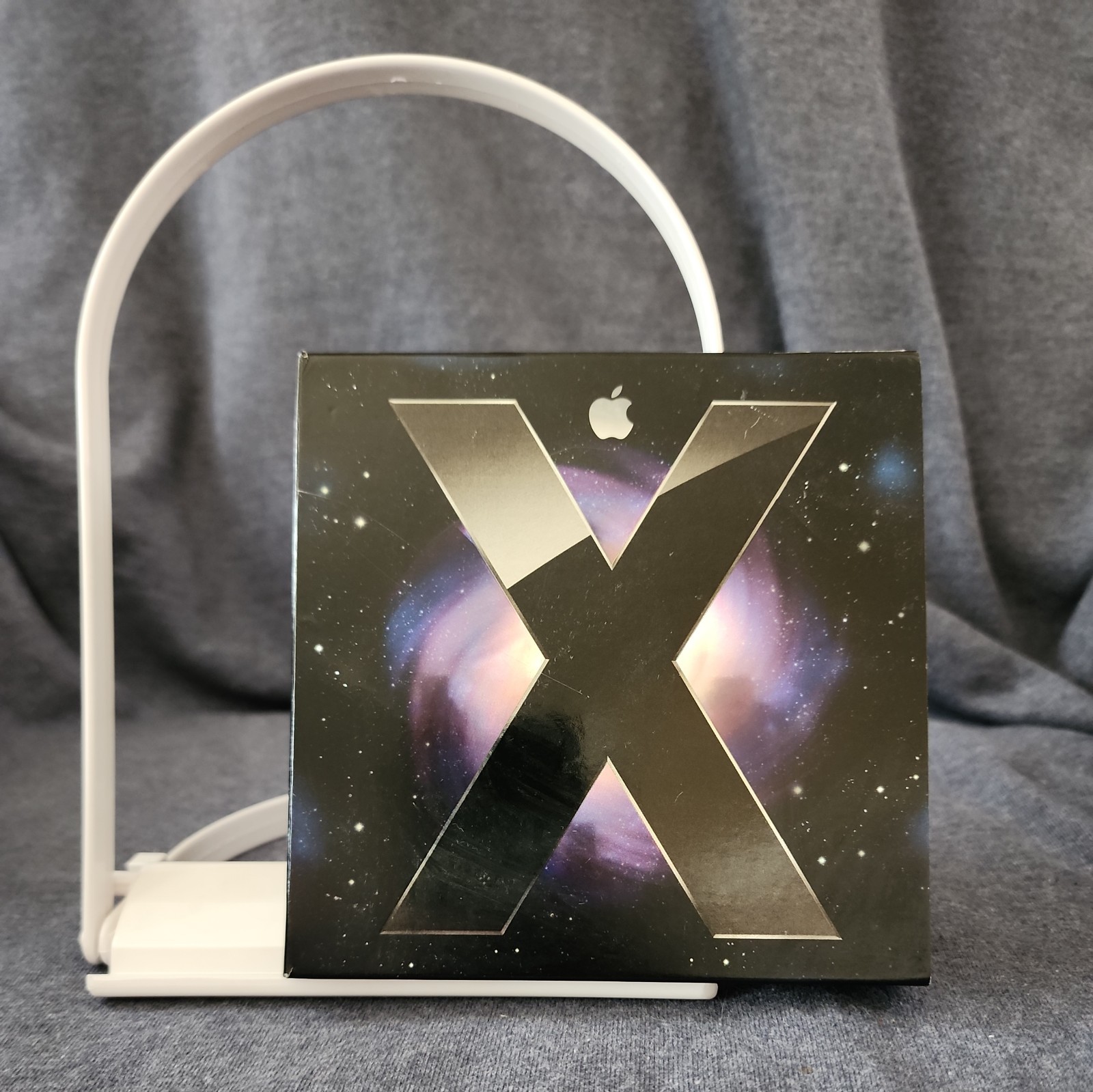 Apple Mac OS X Leopard Version v10.5 Install DVD + manual MB022Z/A family pack