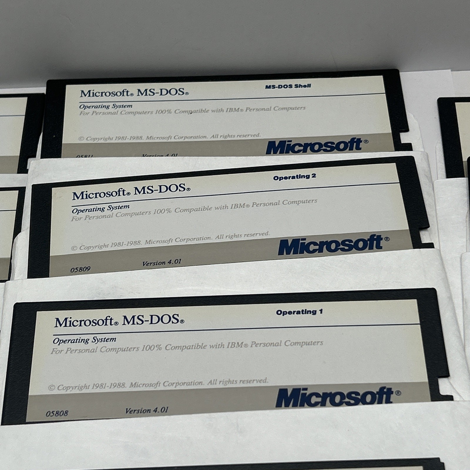 Vintage Microsoft Windows Versions 2.0, 4.01, 4.5 -5.25″ Floppy Disks lot of 17