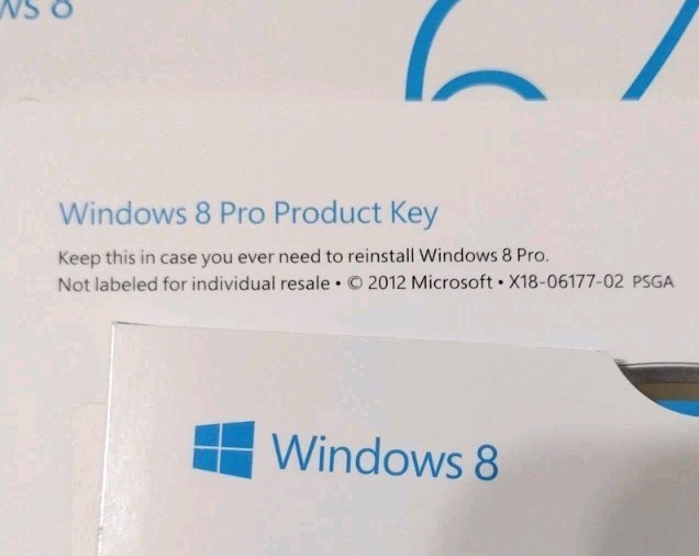 Microsoft Windows 8 Professional Pro Full Upgrade 64Bit 32Bit DVD w/ Product Key