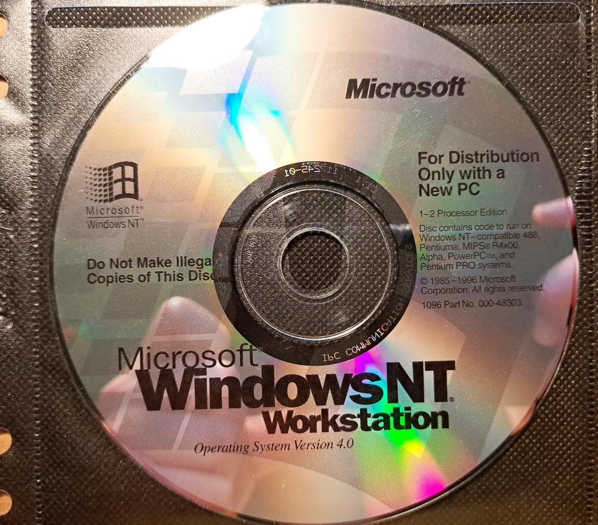 Windows NT Workstation Version 4.0 Full Version w/ 3 Keys License for 3 PCs