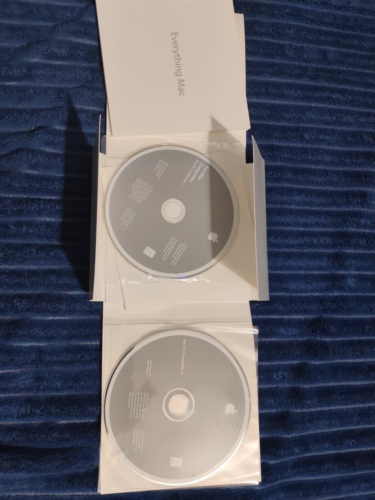 Mac Computers OS X Install Disc 1 & 2 Version 10.5.4 2008 Model 3A152 W/Manuals