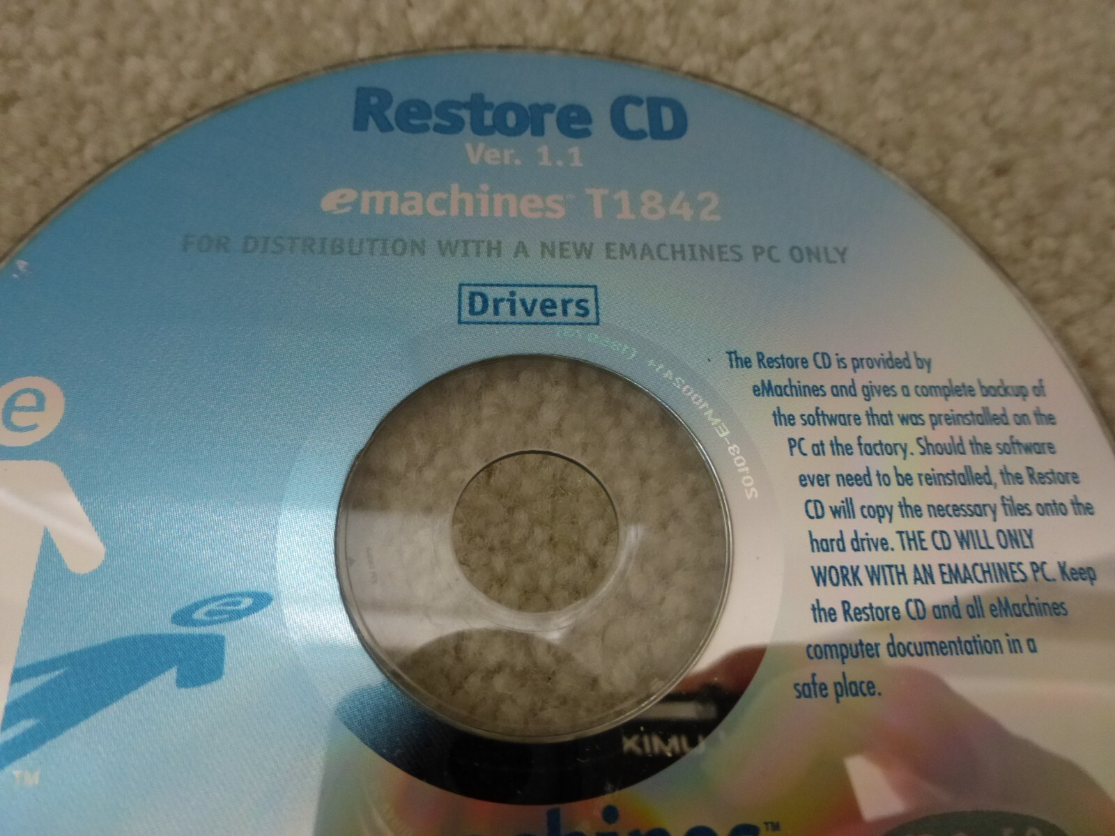 eMACHINES RESTORE BOOTABLE CD DISC VER 1.1 T1842 2 DISC SET OEM