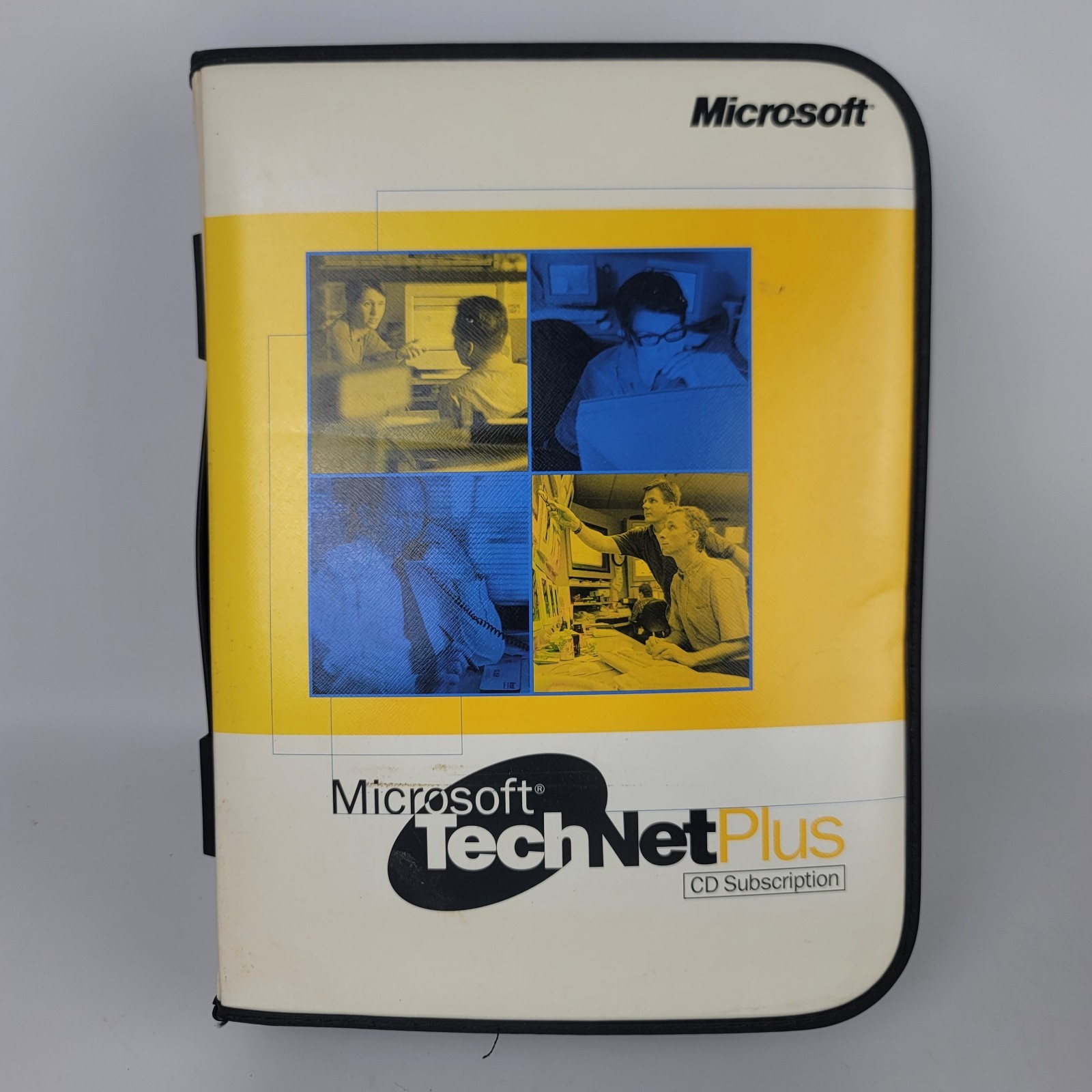 Vtg Microsoft Tech Net Plus Monthly CD Subscription 1999 2000 2001 Discs Drivers
