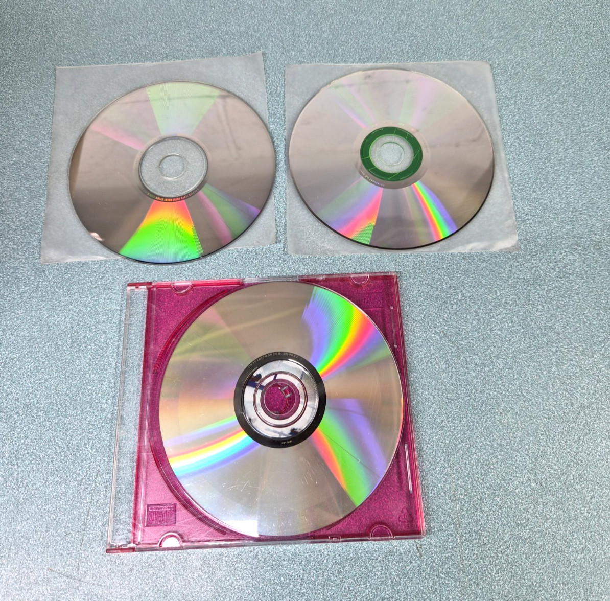 Sealed Windows 95 OEM CD Office 2000 Works Exploring Windows 95 Money Lot