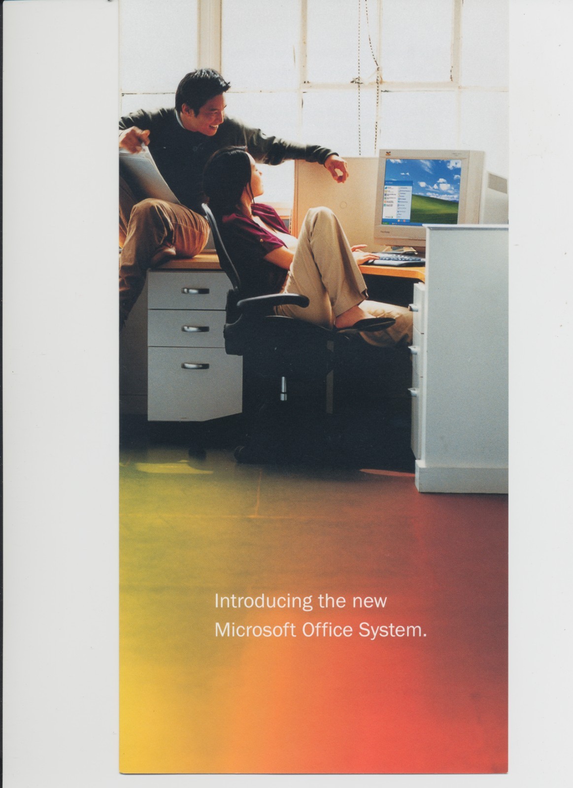 Microsoft Office Pro 2003 + MS OneNote 2003 – Early Release – 2 x CDR w/folder