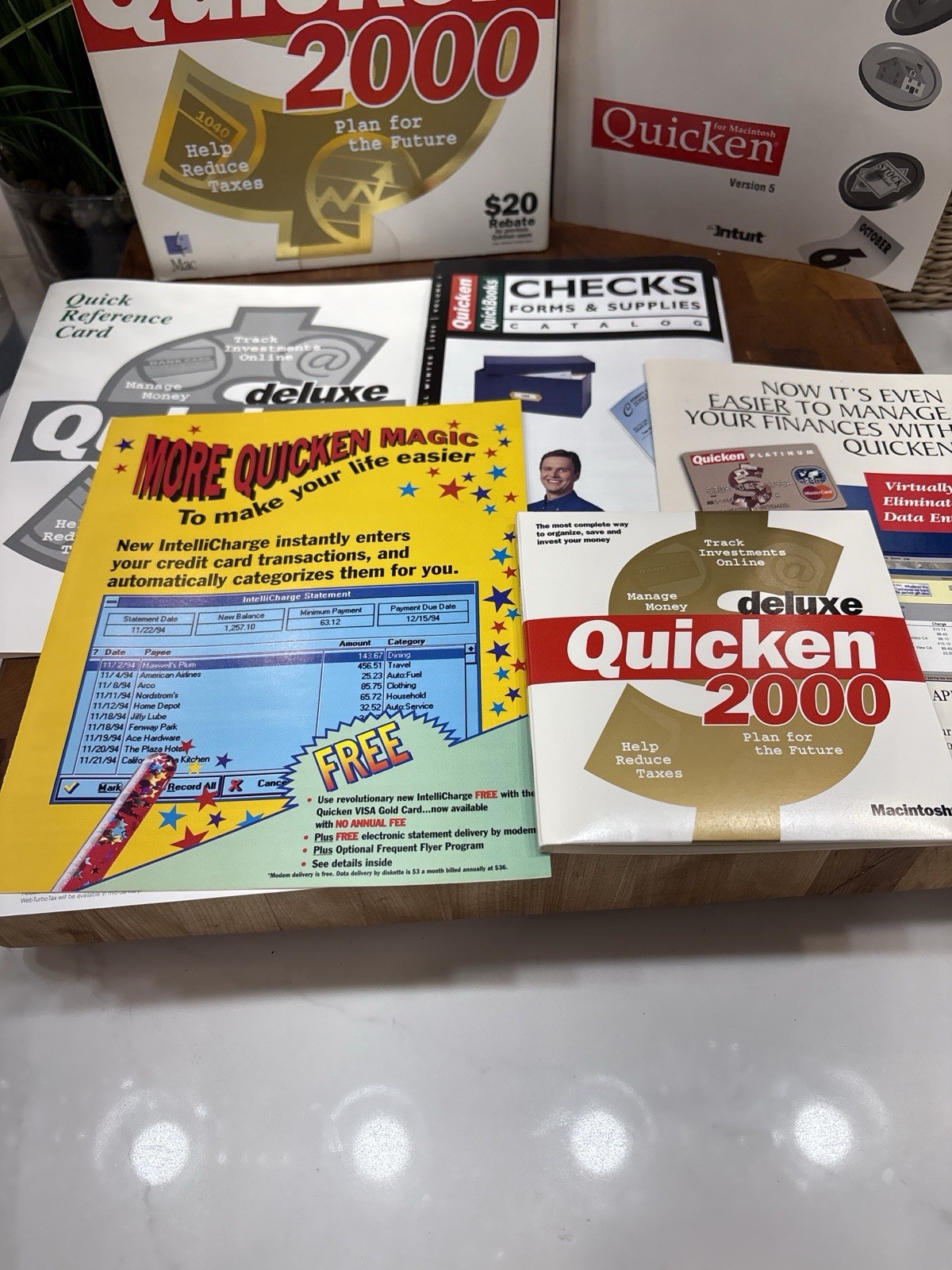 Vintage Quicken 2000 Deluxe Mac Software Complete Big Box Manuals CD Lot