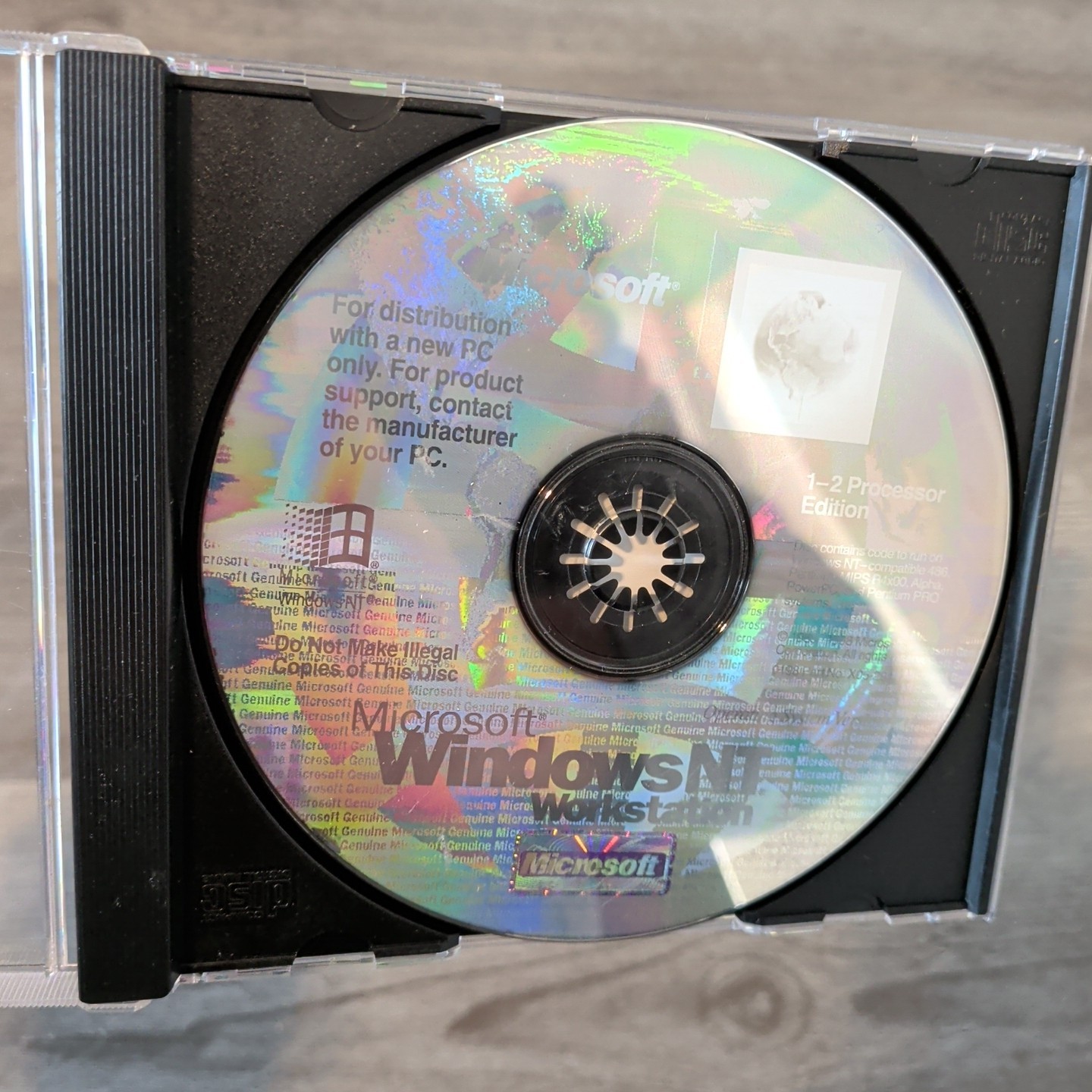 Microsoft Windows NT Workstation Operating System CD 1 – 2 Processor Edition 486
