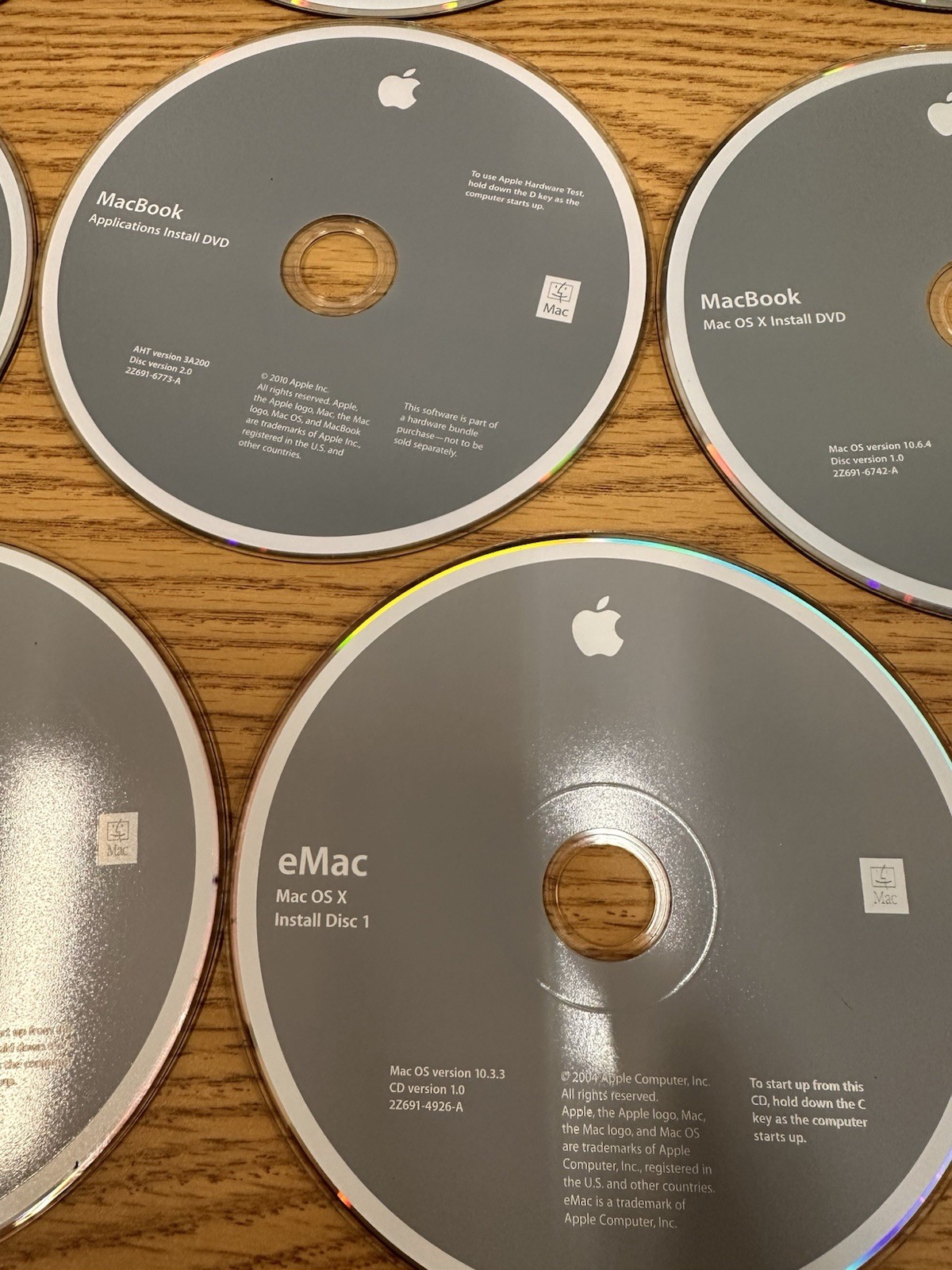 Apple Software Lot of 15 2004-2010 Mac OS X install, Application.