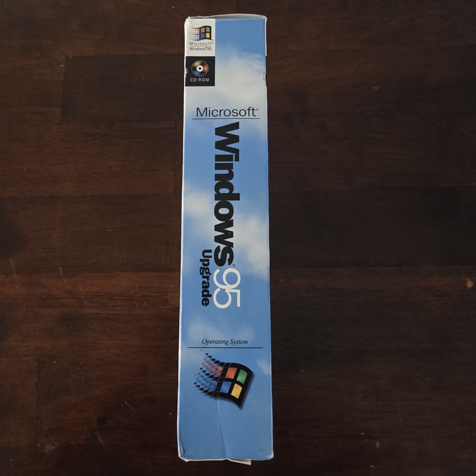 Microsoft Windows 95 Upgrade CD-ROM w/IE 4.0, Keys, Reg. Card In Box