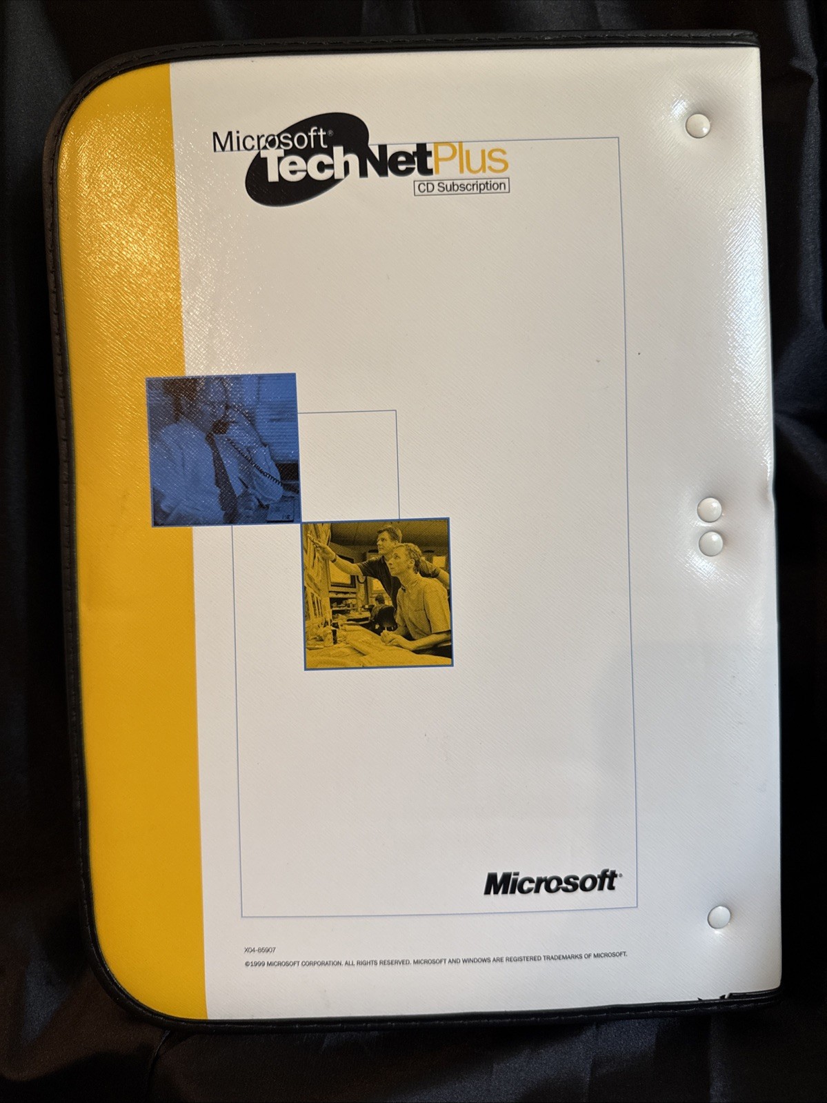 Microsoft TechNet Plus CD Subscription Binder Lot Windows & Office 2003 +4 Keys
