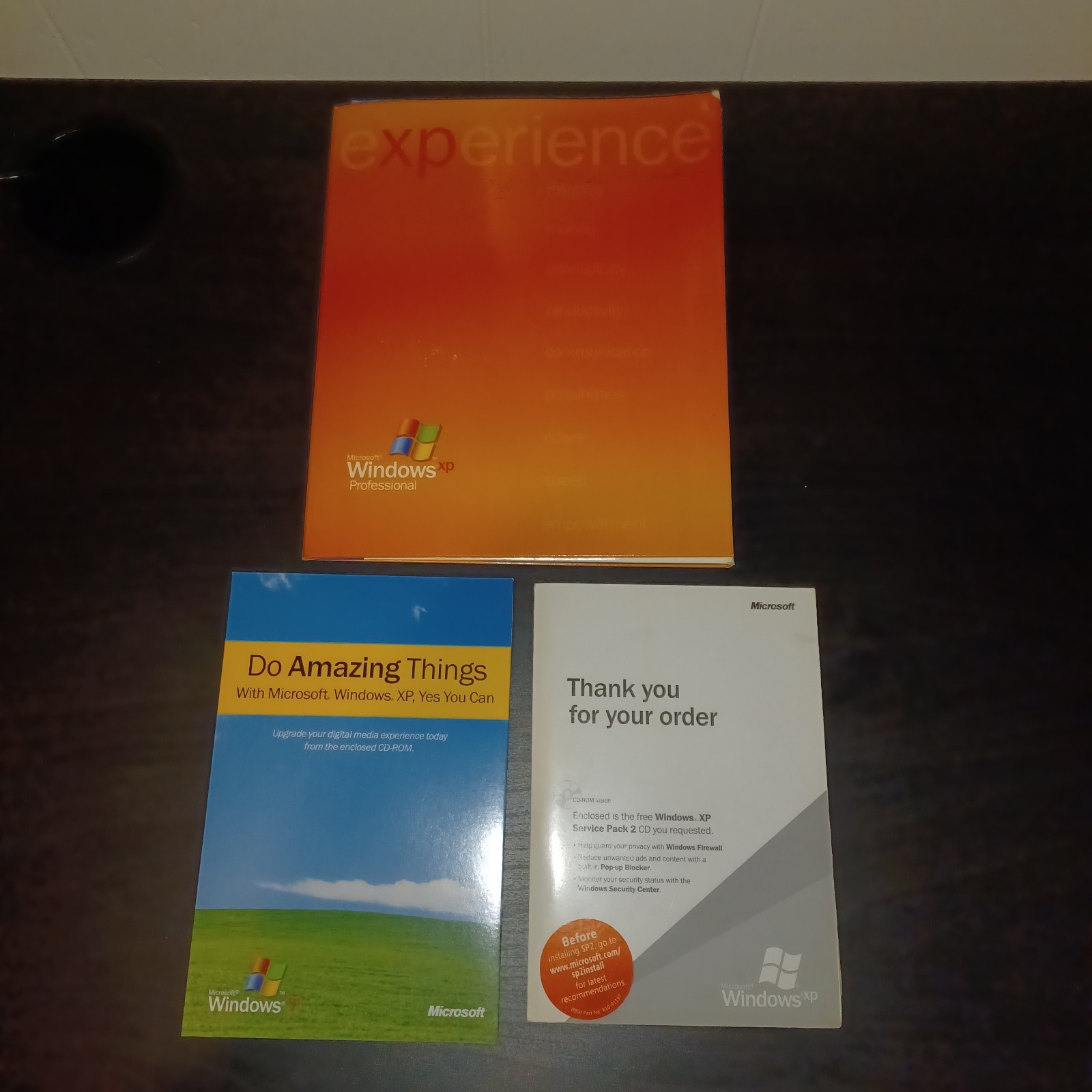 Microsoft Windows XP Professional Upgrade English Retail Version MS PRO + SP 2 +