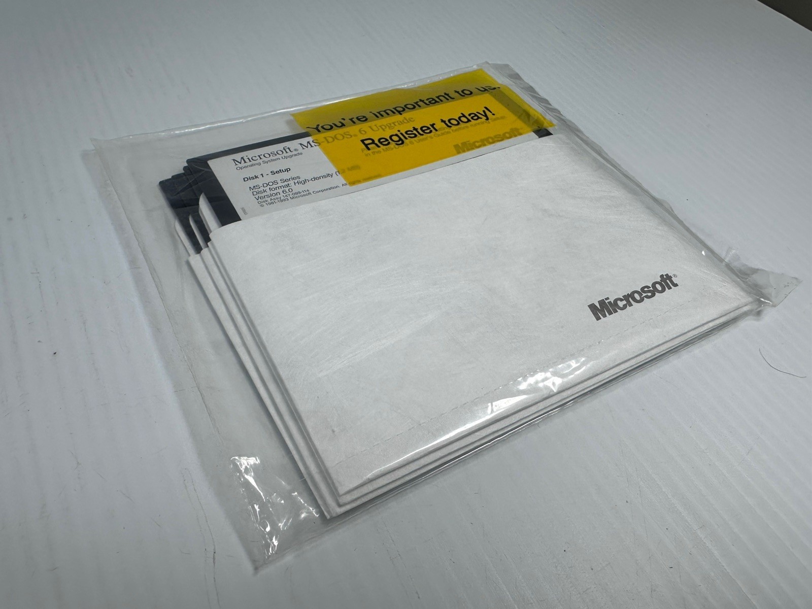 Vintage Microsoft MS-DOS 5 Upgrade 5.25″ Floppy Disks 6 Disks Operating System
