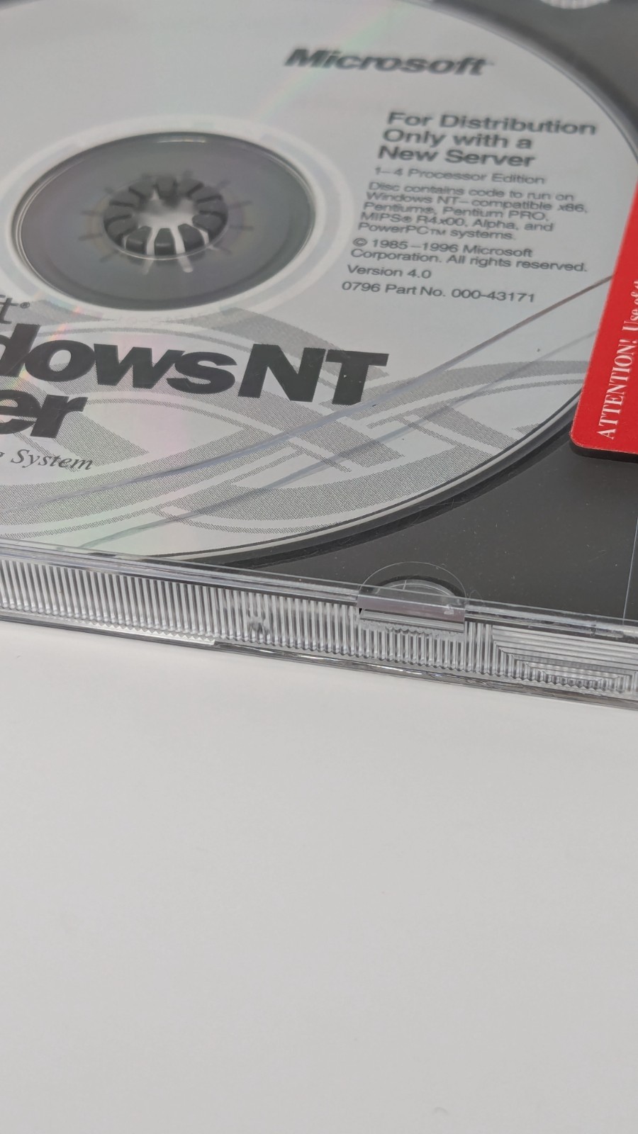Microsoft Windows NT Server CD Version 4.0 – Vintage 000-43171