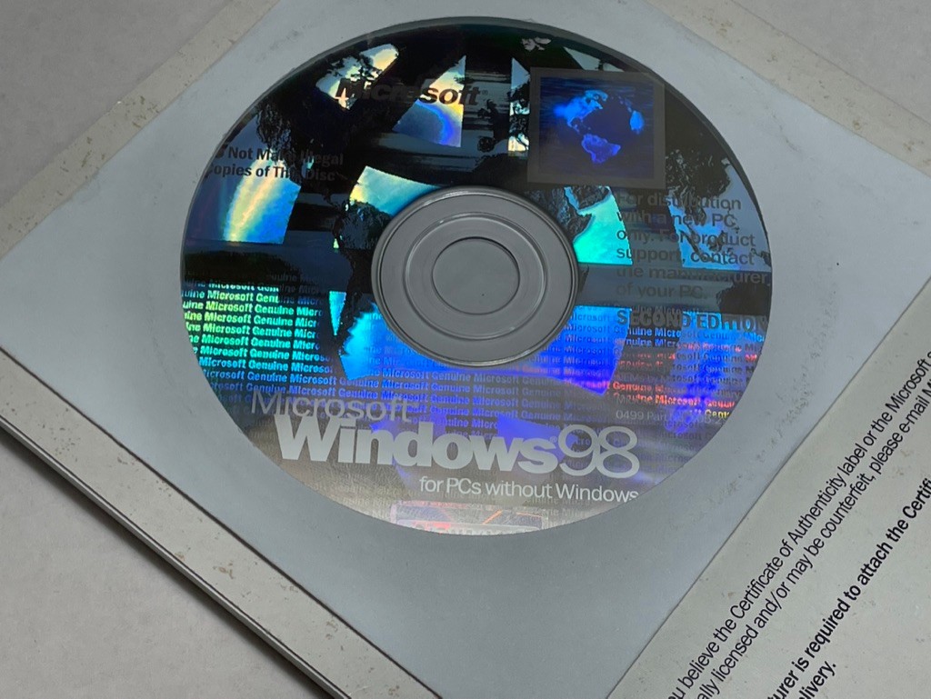 Microsoft Windows 98 Second Edition OEM CD-ROM w/ COA & Getting Started Manual