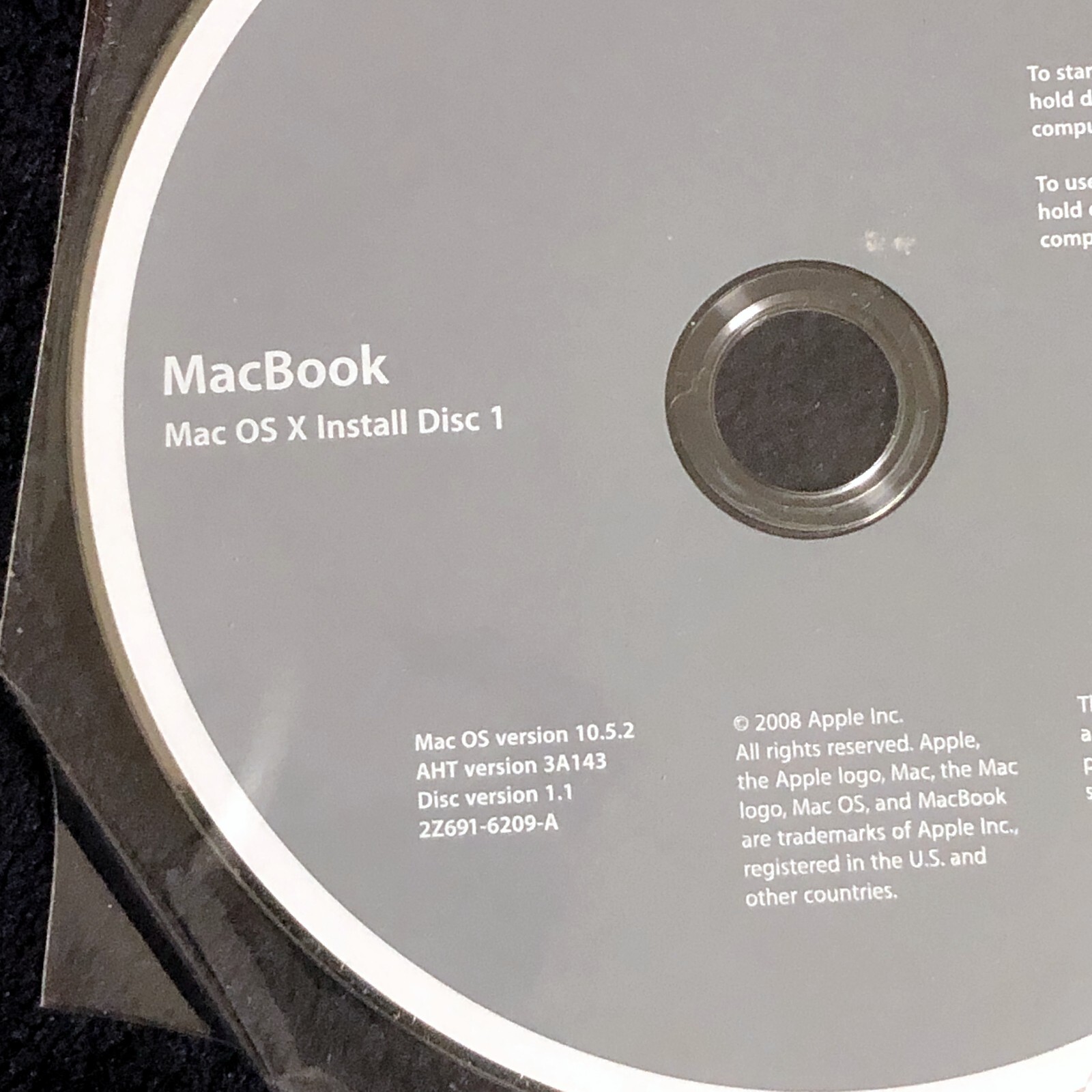 Mac OS X & Application Install DVDs – OS Version 10.5.2 – Disc Version 1.1 OEM