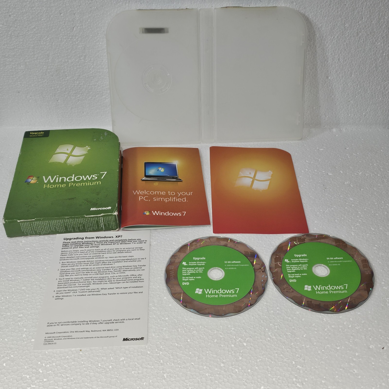 2 CDs Microsoft Windows 7 Home Premium Vista Upgrade 32 & 64 Bit + Product Key
