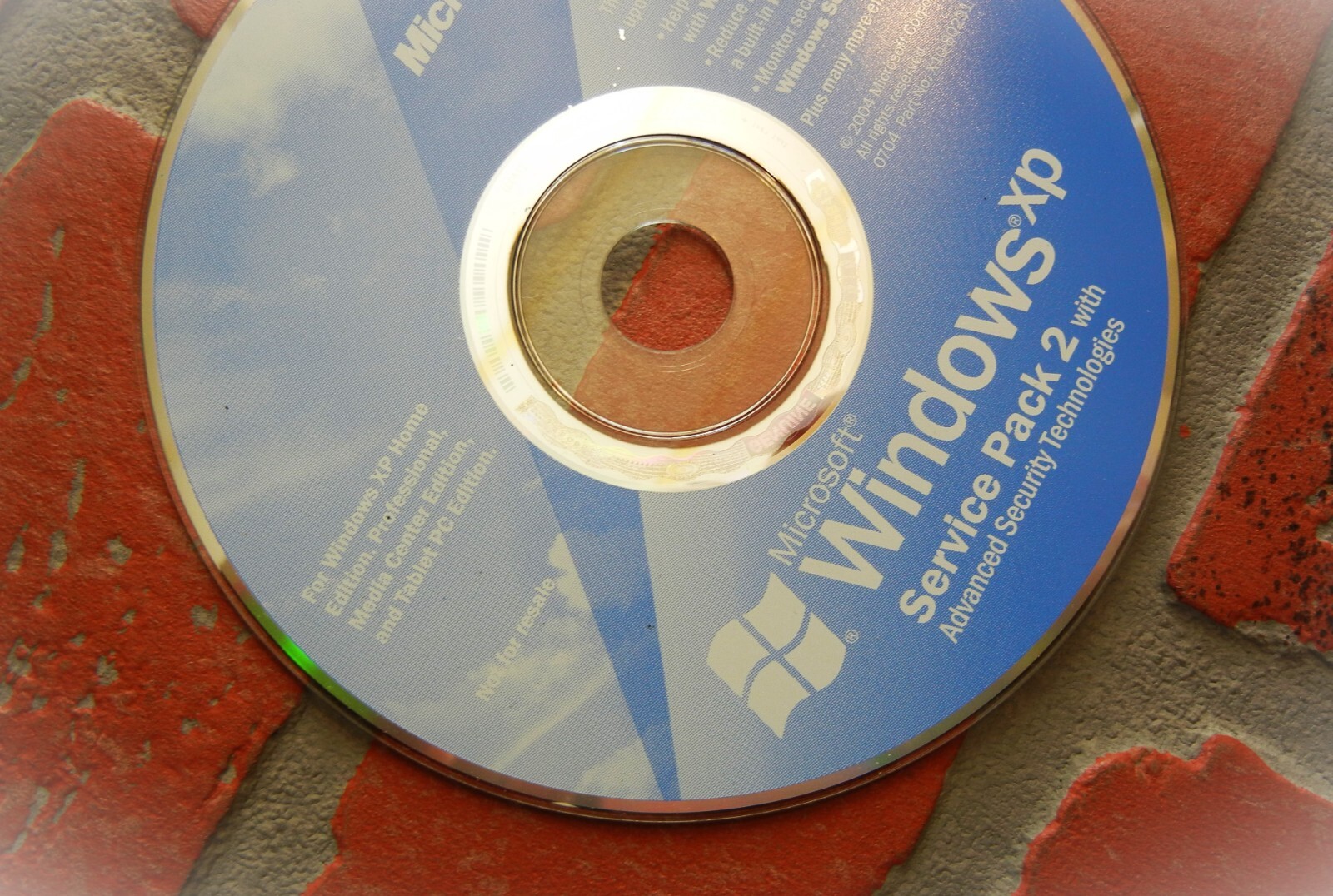 MICROSOFT XP 2004 SERVICE PACK 2 I.T. Vintage PC Software FOR GEEKS All Business