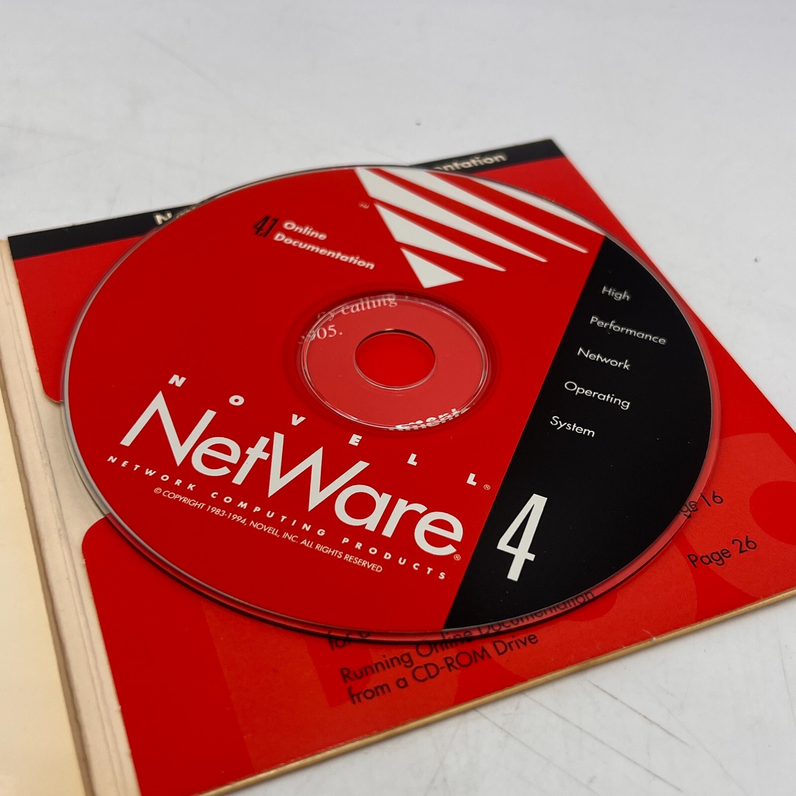 * CASE SMOKE DAMAGE * PHOTOS NOVELL NETWARE 4.1 WITH CDS AND DISK FLOPPY