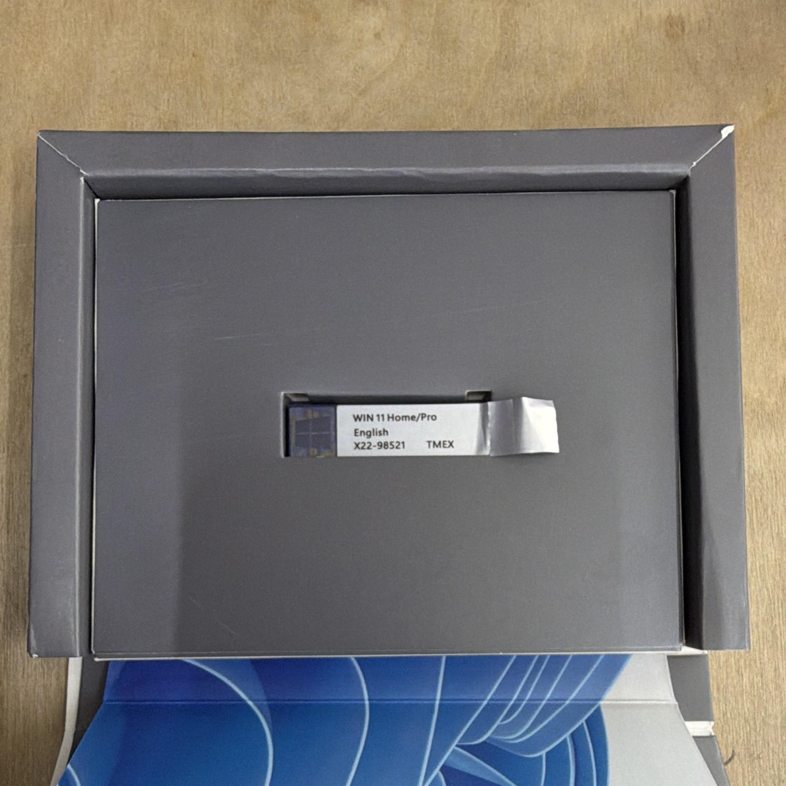 Microsoft Windows 11 Pro Retail License USB (English) 1 Device HAV-00163