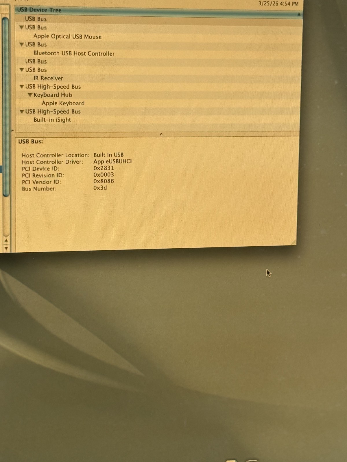 iMac „Core 2 Duo” 2.4 24″ (2009)