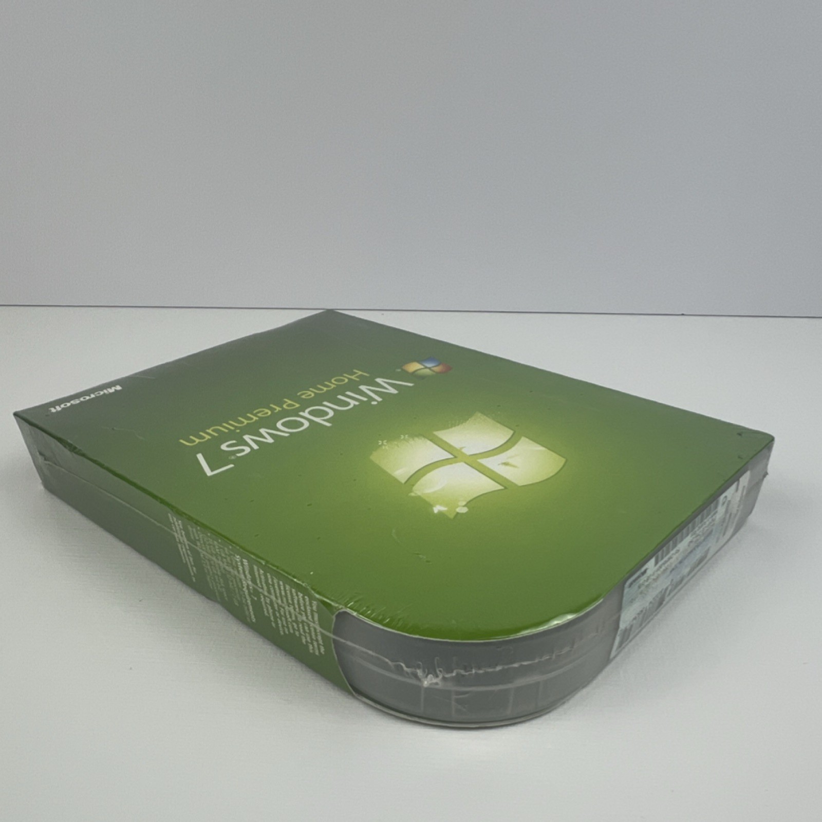 Microsoft Windows 7 Home Premium Standard DVD English GFC-00019