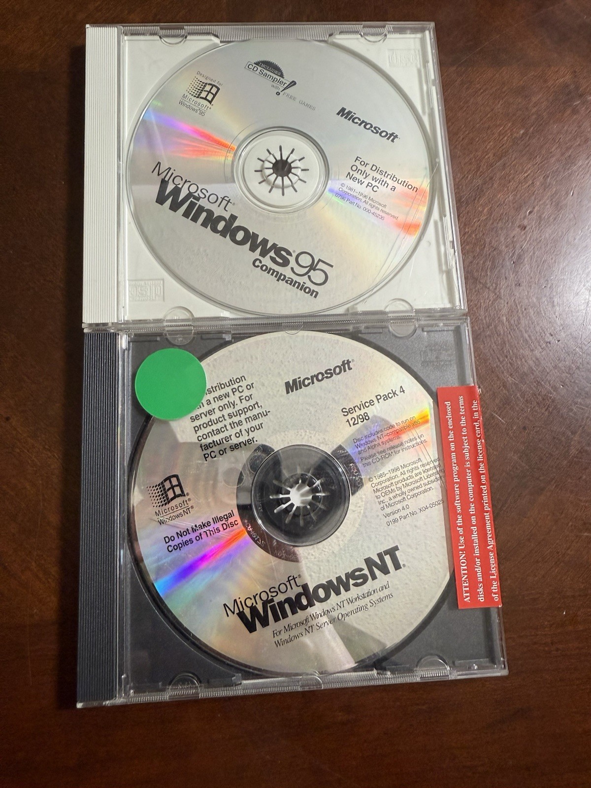 Vintage Microsoft Windows 95 Companion & Windows NT SP4 CD Lot 1990s OEM