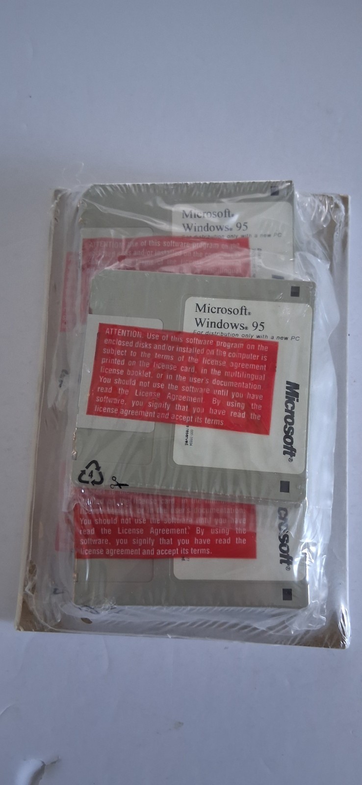 Vintage Windows 95 Full Install Media OEM – 23 Disk Floppy Set – New Sealed