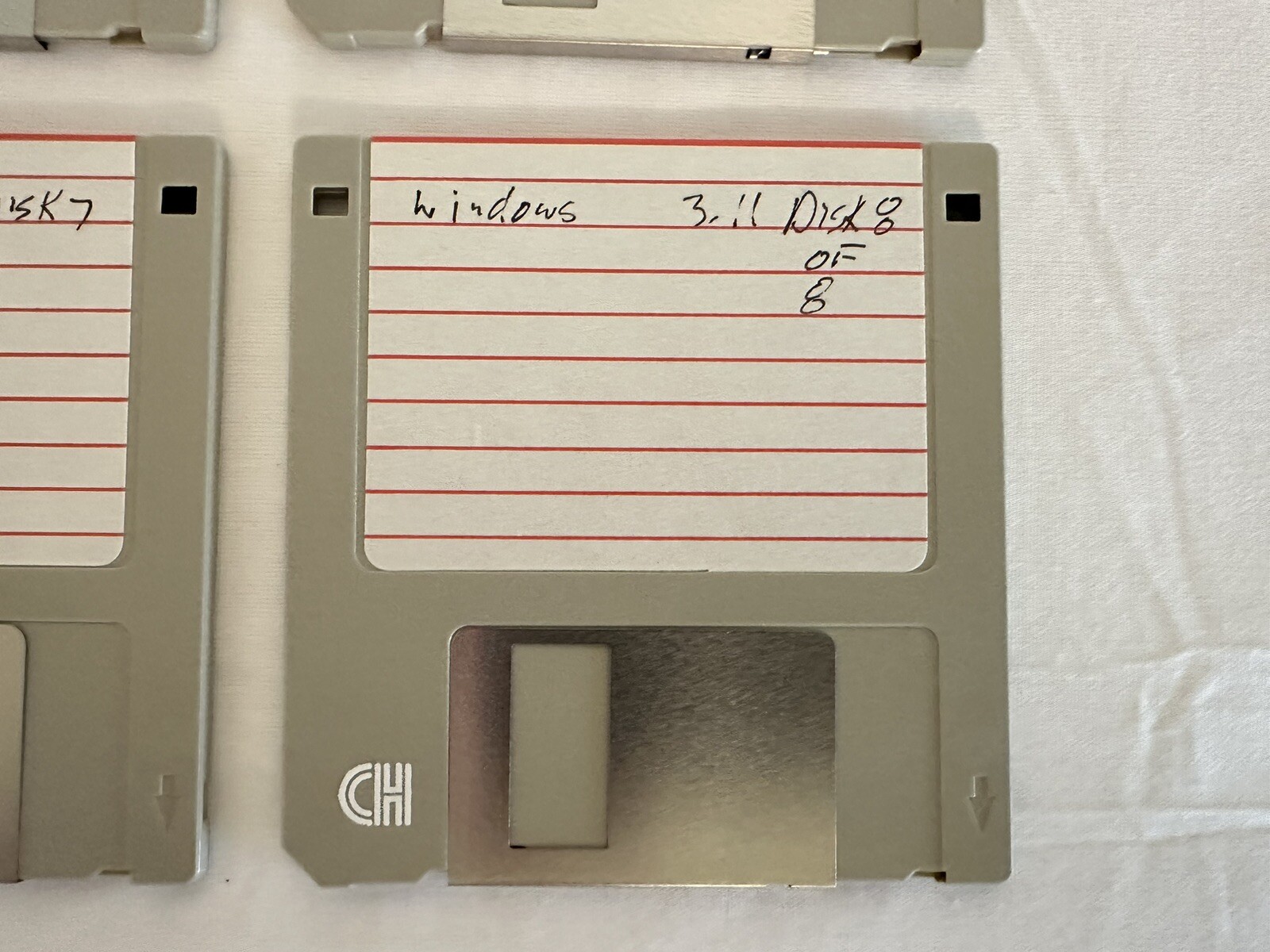 Microsoft Windows 3.11 on 3.5″ Floppy Disk install Workgroups 8 Disks