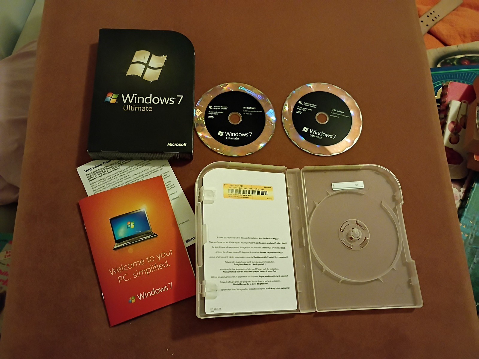 Microsoft Windows 7 Ultimate 32 & 64 Bit DVDs Genuine MS WIN Full Retail Box Key