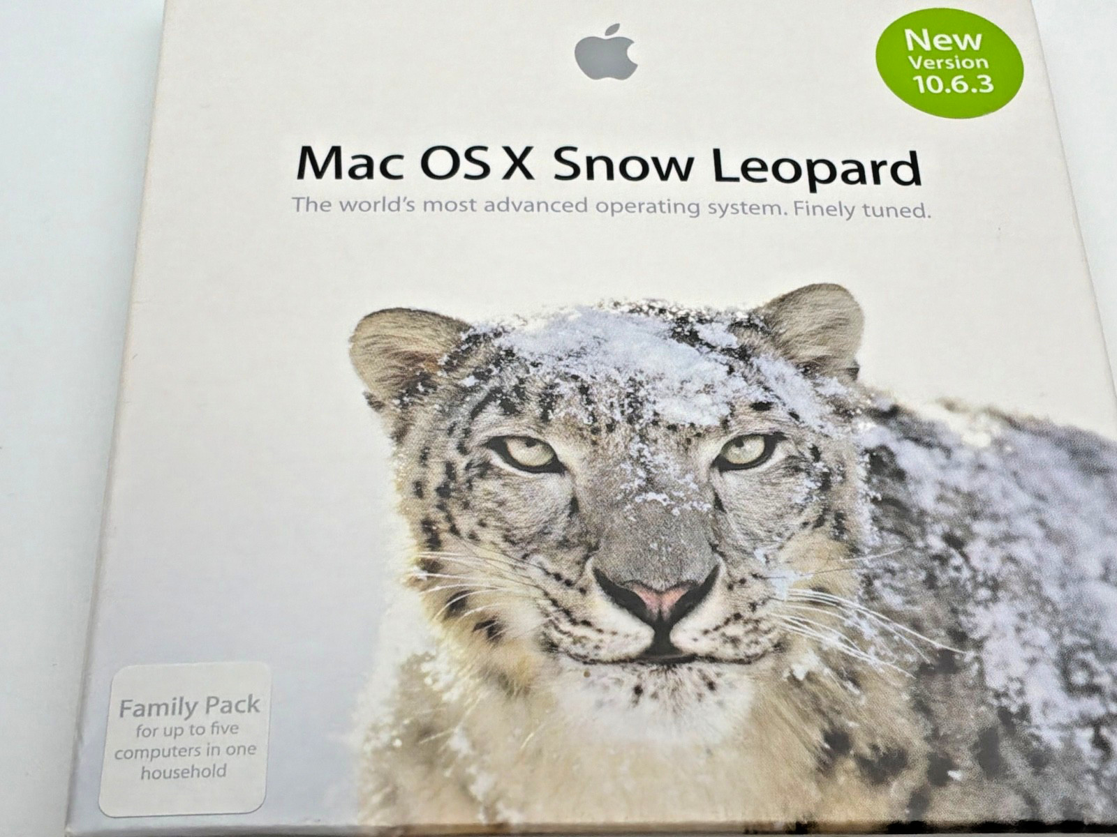 Apple Mac OS X Snow Leopard 10.6.3 Family Pack Install DVD Complete Box Set
