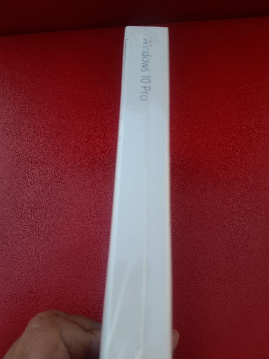 Microsoft Windows 10 Professional 32/64-Bit – USB – New Sealed Retail Package