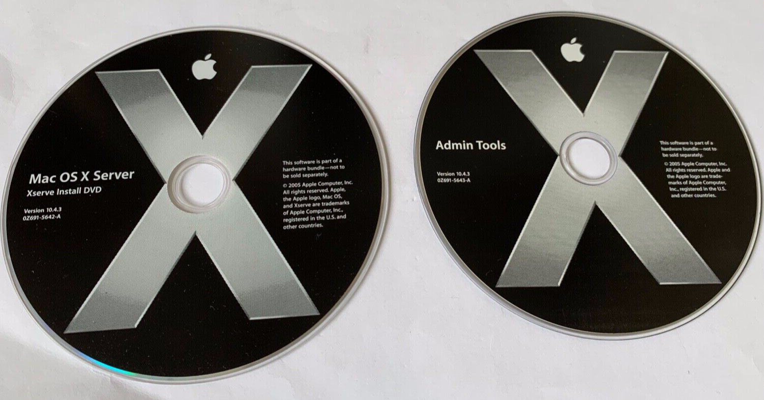 Apple Mac OS X Server 10.4.3 – Install DVD + Admin Tools from 2005 Software