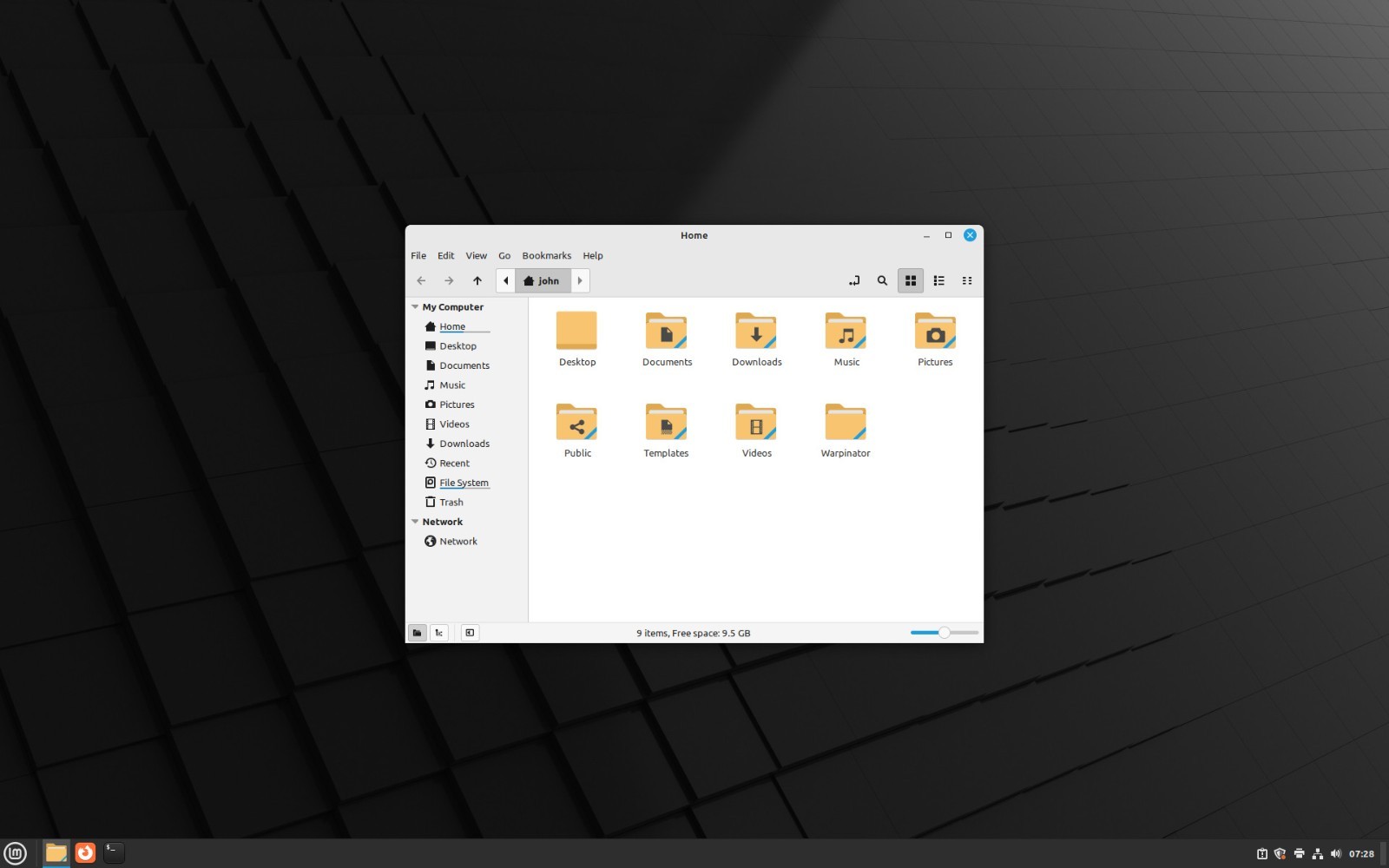 Linux Mint 22.3 Cinnamon Latest Release 64bit BOOTABLE/LIVE USB or DVD