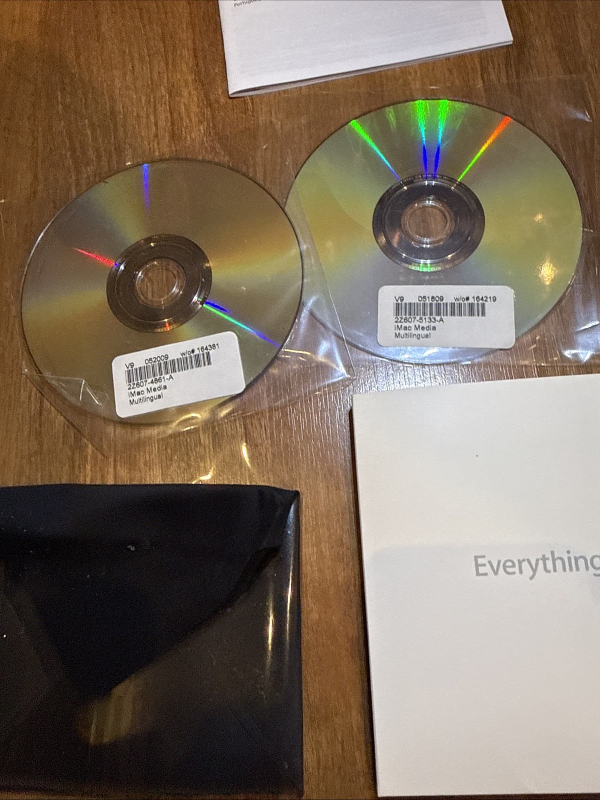 Macintosh iMac OS X 10.5.6 Install & Applications DVD OEM + Cloth, Stickers 2009