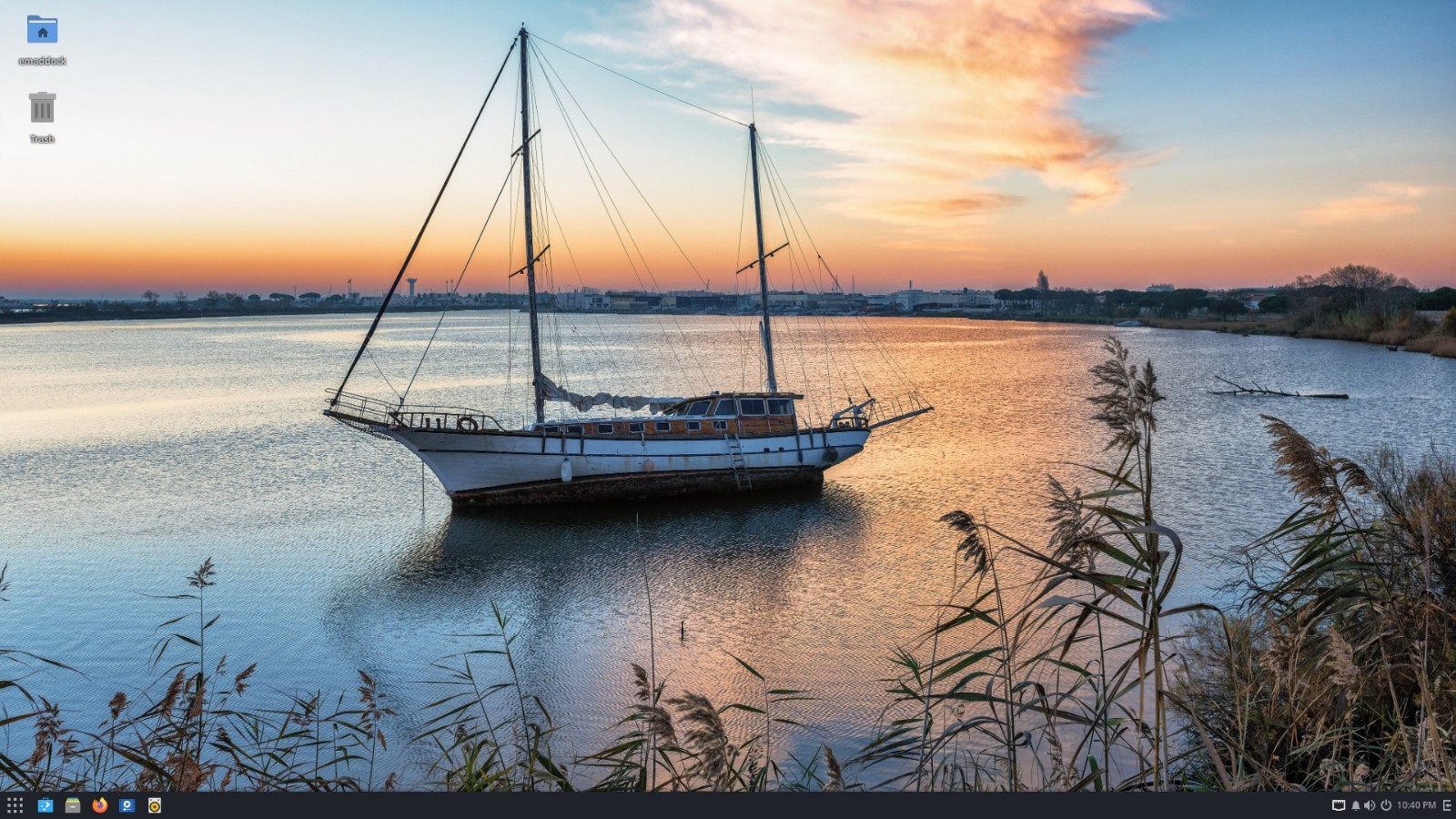 SOLUS LINUX OS LIVE/FULL 64 BIT USB/DVD BUDGIE, GNOME, PLASMA, XFCE for MAC / PC