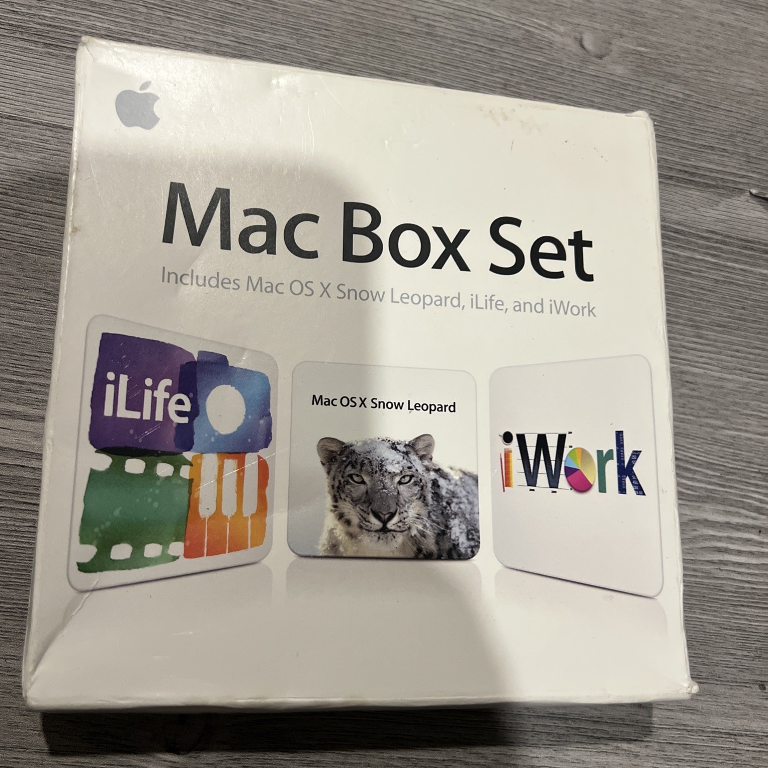 Apple Mac Box Set – Snow Leopard 10.6 iLife 09 iWork 09 MC209Z/A – Free Ship!