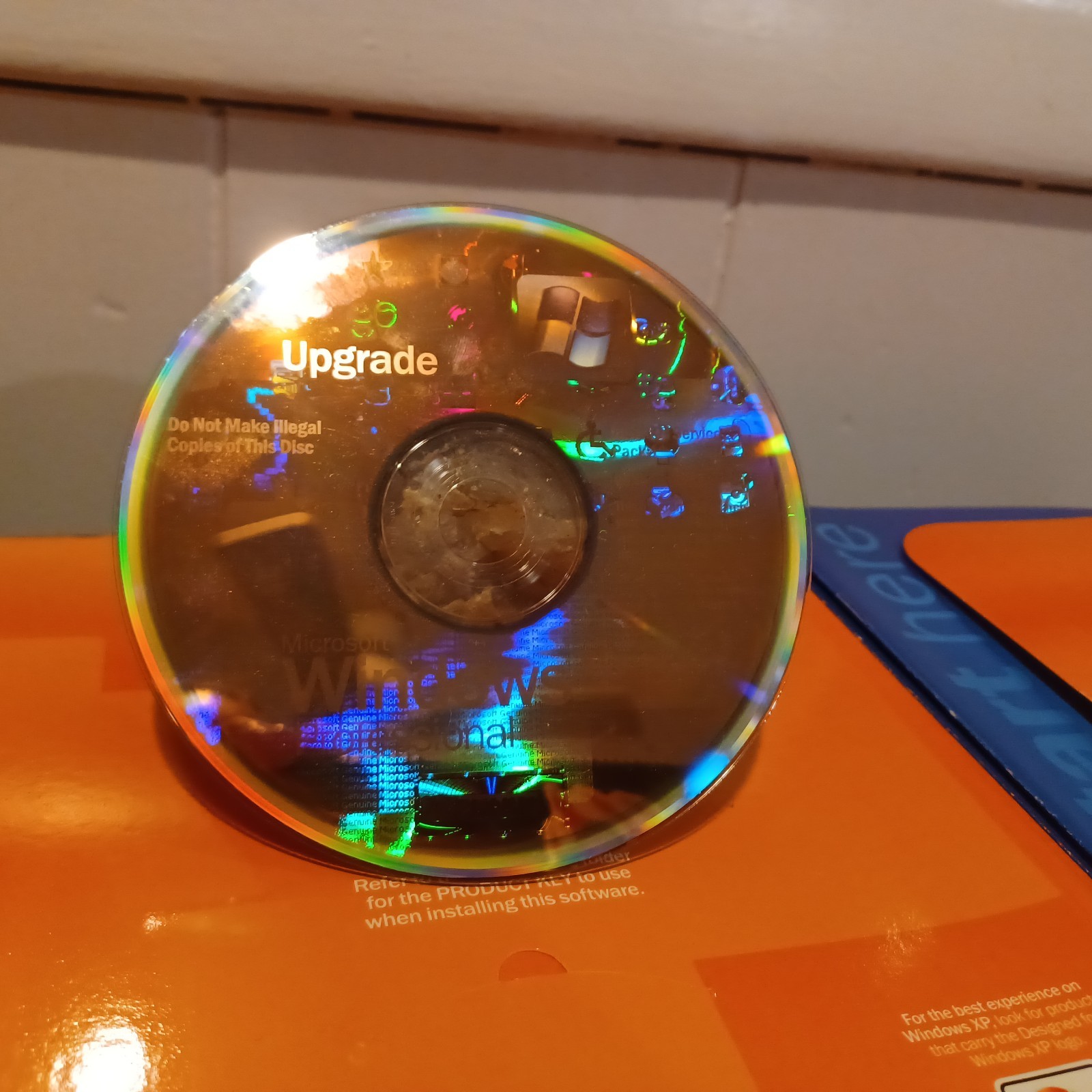 Microsoft Windows XP Professional Upgrade English Retail Version MS PRO + SP 2 +
