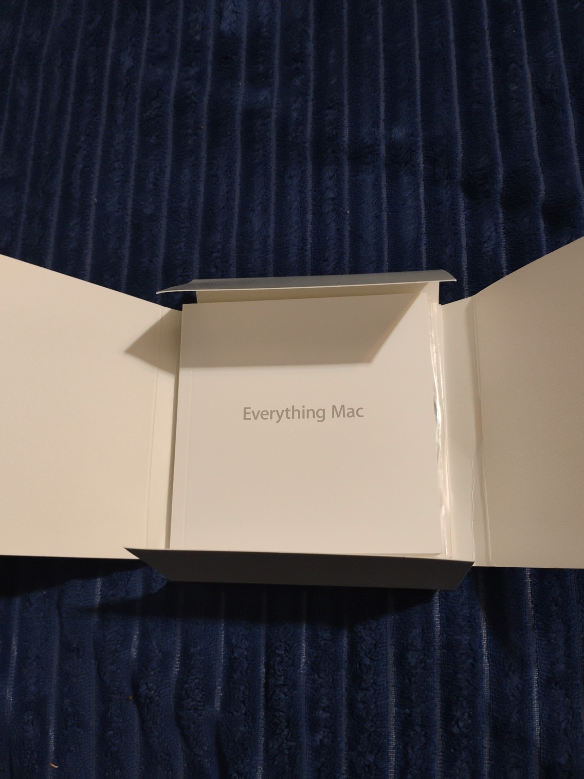 Mac Computers OS X Install Disc 1 & 2 Version 10.5.4 2008 Model 3A152 W/Manuals